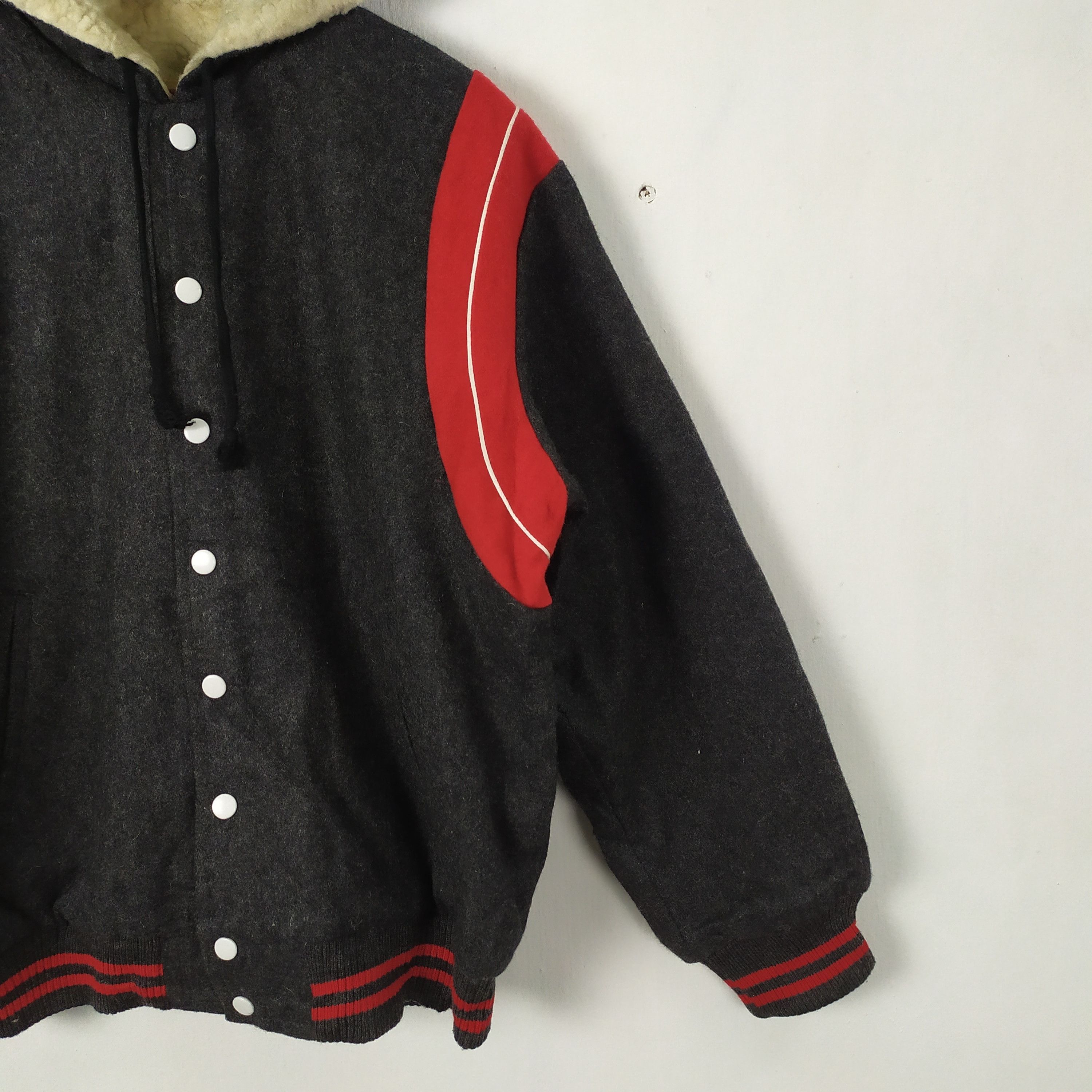 Vintage YANKEES WOMEN WOOL VARSITY JACKET HOODED Size ONE SIZE - 3 Thumbnail