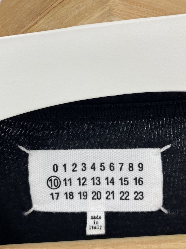 Maison Margiela FW17 Black Circle Heart Size US M / EU 48-50 / 2 - 4 Thumbnail