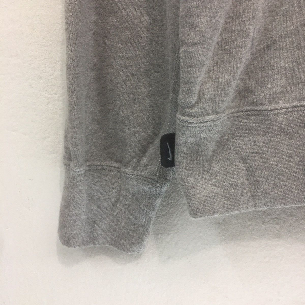 Nike × Vintage Nike Swoosh logo Embroidery Plain Sweatshirt Crewneck Gray Size US M / EU 48-50 / 2 - 7 Thumbnail