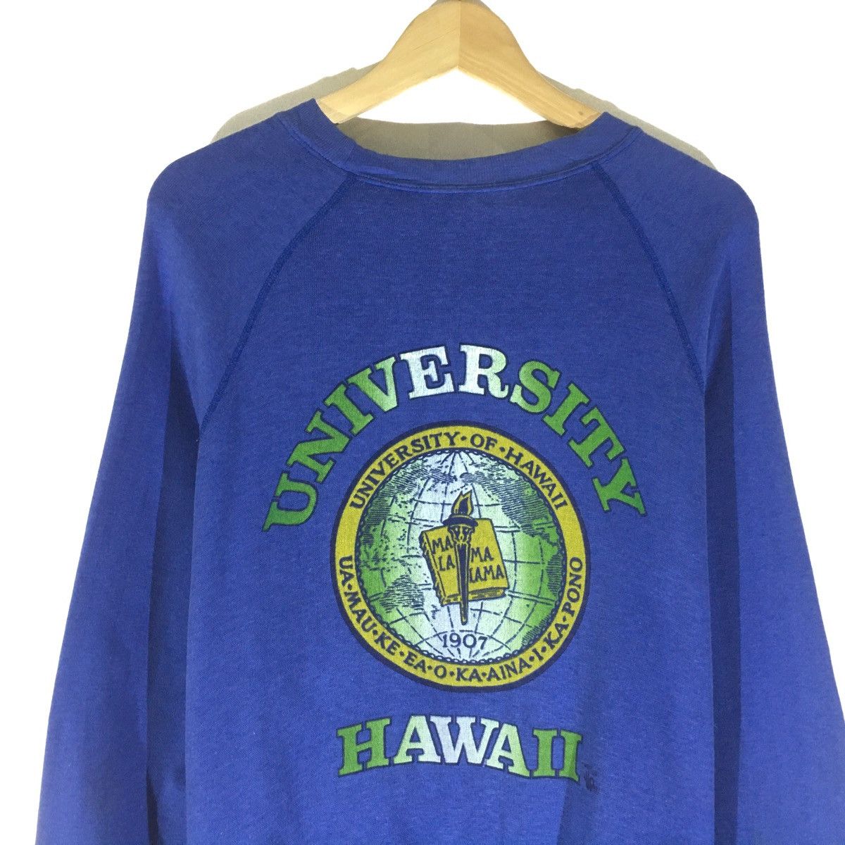 Other Vintage University Hawaii Sweatshirt Biglogo Hawaii Rainbow Size US M / EU 48-50 / 2 - 5 Thumbnail