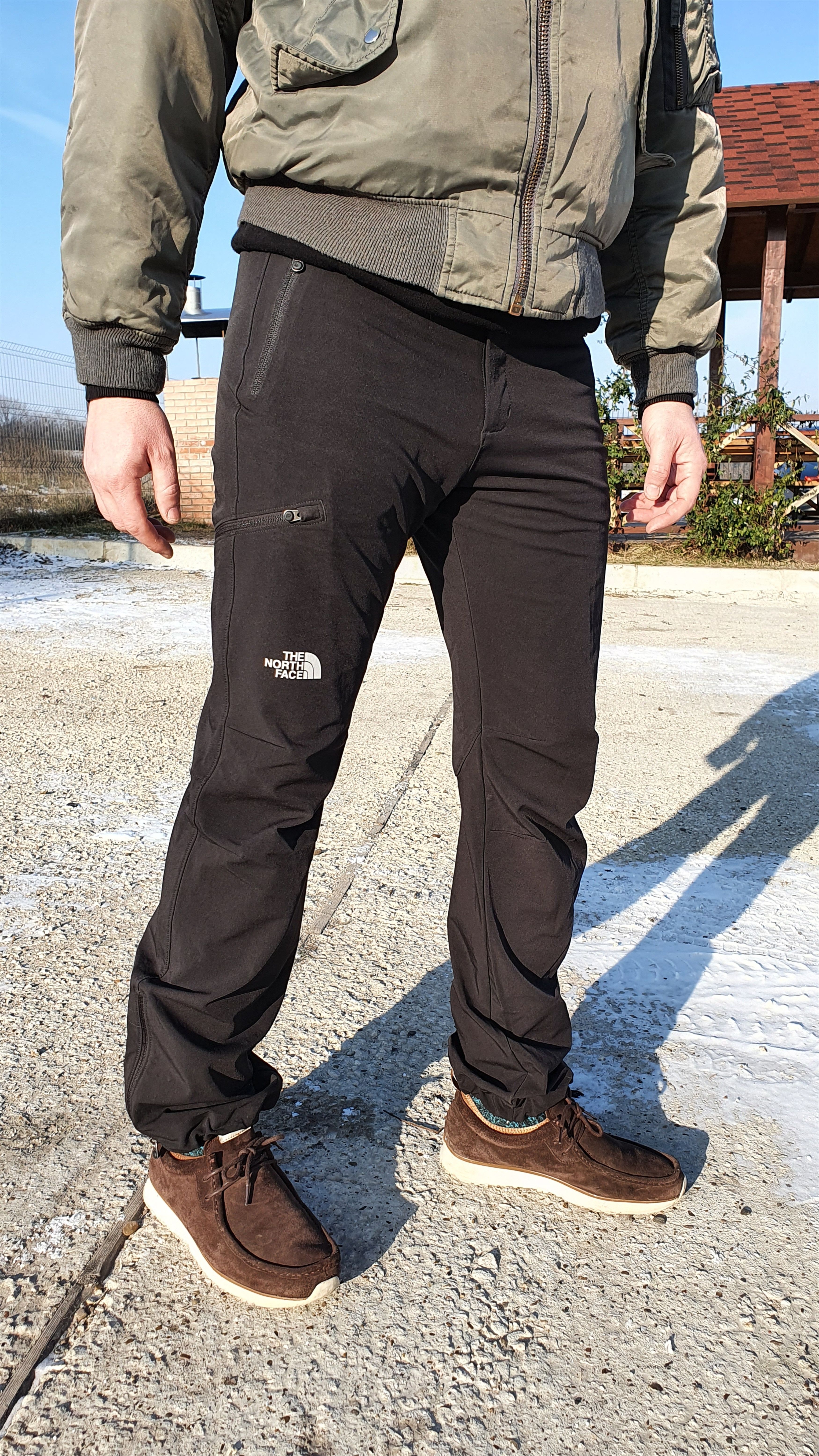 The North Face × Vintage 90s The North Face Nylon Multi Pocket Tracking pants Size US 32 / EU 48 - 4 Thumbnail