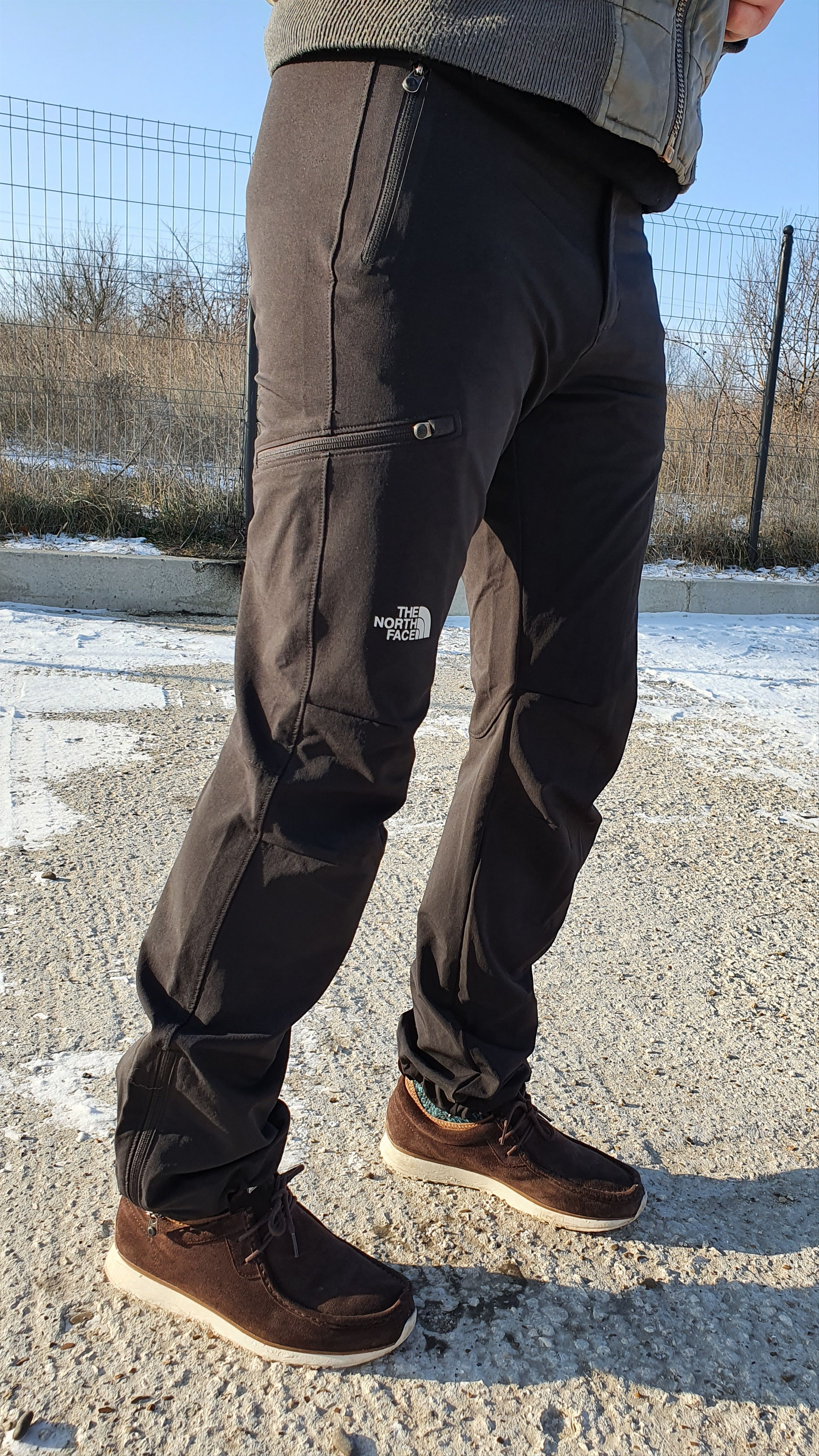 The North Face × Vintage 90s The North Face Nylon Multi Pocket Tracking pants Size US 32 / EU 48 - 3 Thumbnail