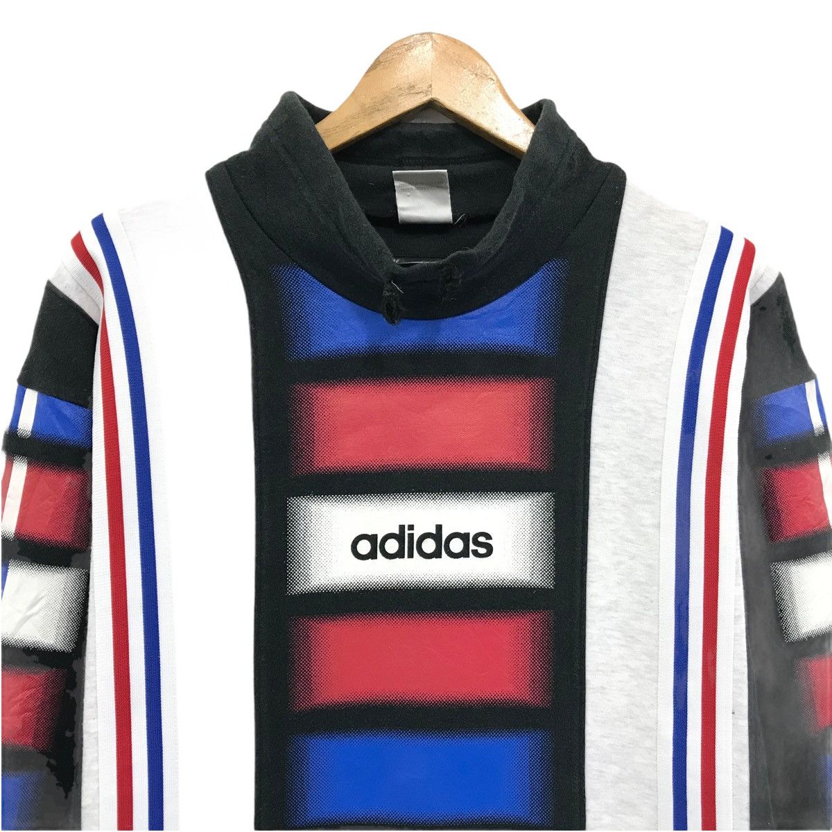 Adidas × Japanese Brand × Vintage Vintage Adidas Sweatshirt Adidas Multicolour Blog Jumper Size US M / EU 48-50 / 2 - 3 Thumbnail