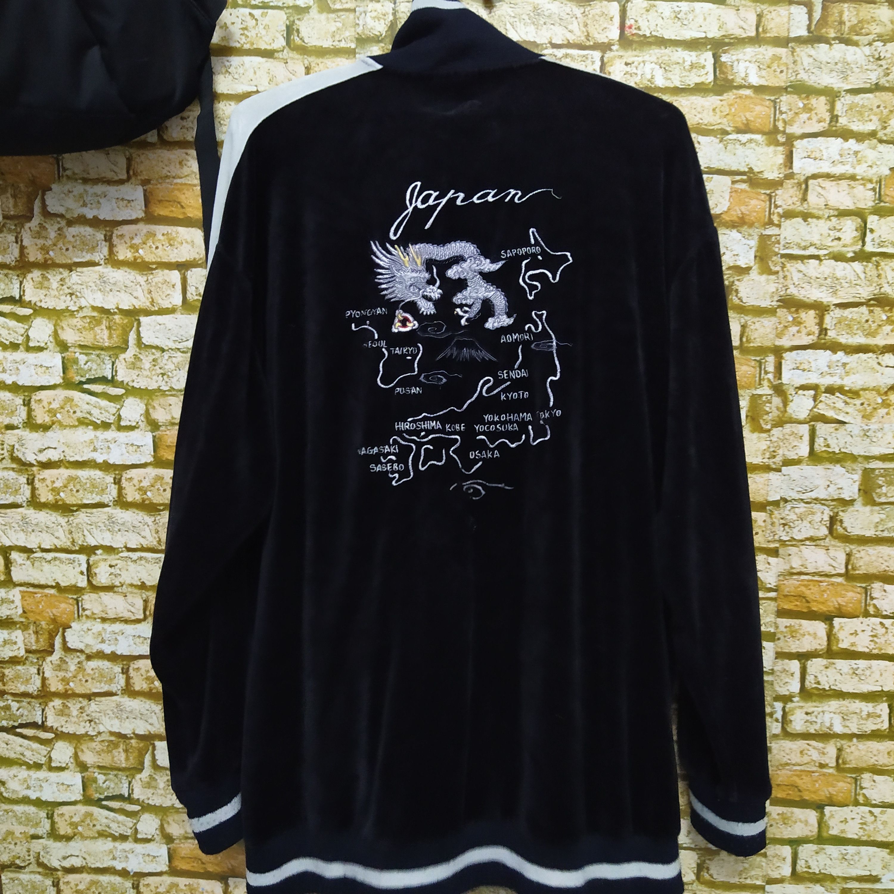 Japanese Brand DEFECTIVE STRUCT JAPAN SUKAJAN VELVET JACKET (D367) Size US XXL / EU 58 / 5 - 3 Thumbnail