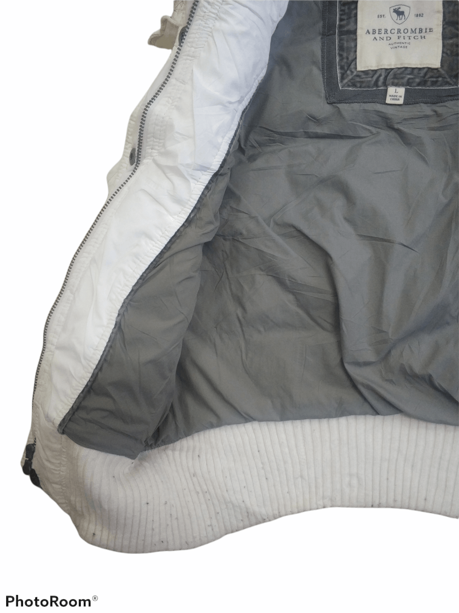 Abercrombie & Fitch 🔥Abercrombie Vest Fishtail Puffer Jacket Size US XS / EU 42 / 0 - 4 Thumbnail