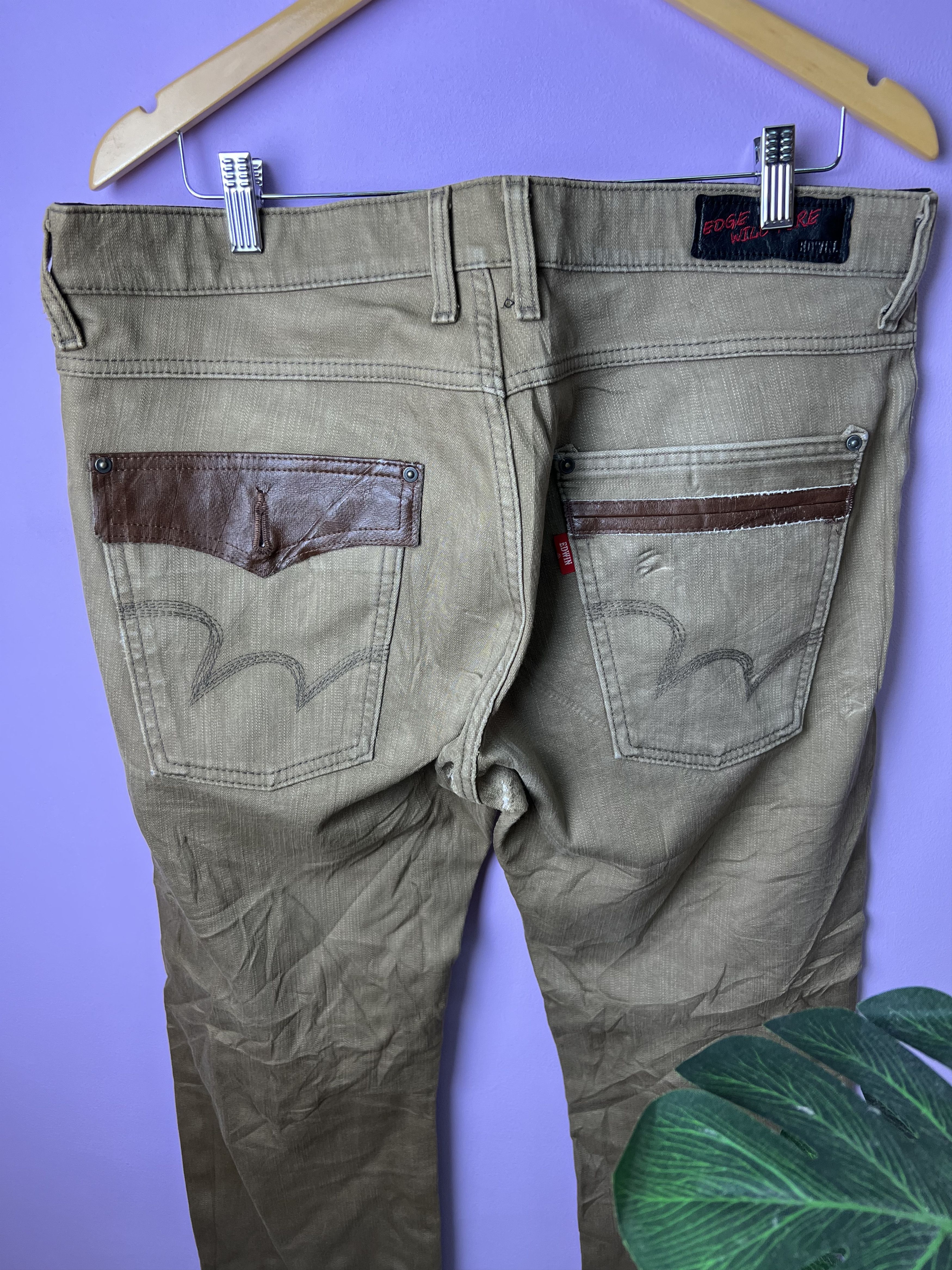 Edwin 🔥Edwin Stretchable Distressed Denim Size US 37 - 12 Thumbnail