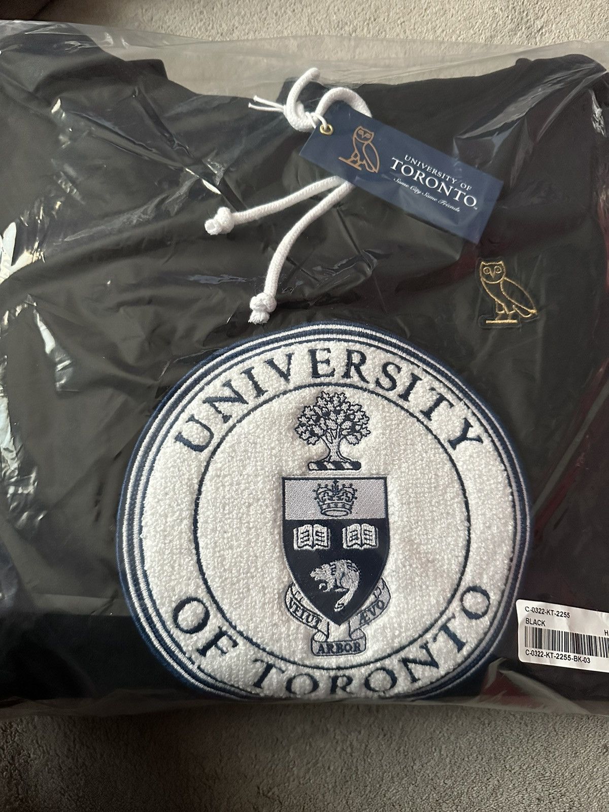 October's Very Own OVO x U of T University of Toronto Hoodie (new with tags) Size US M / EU 48-50 / 2 - 1 Thumbnail