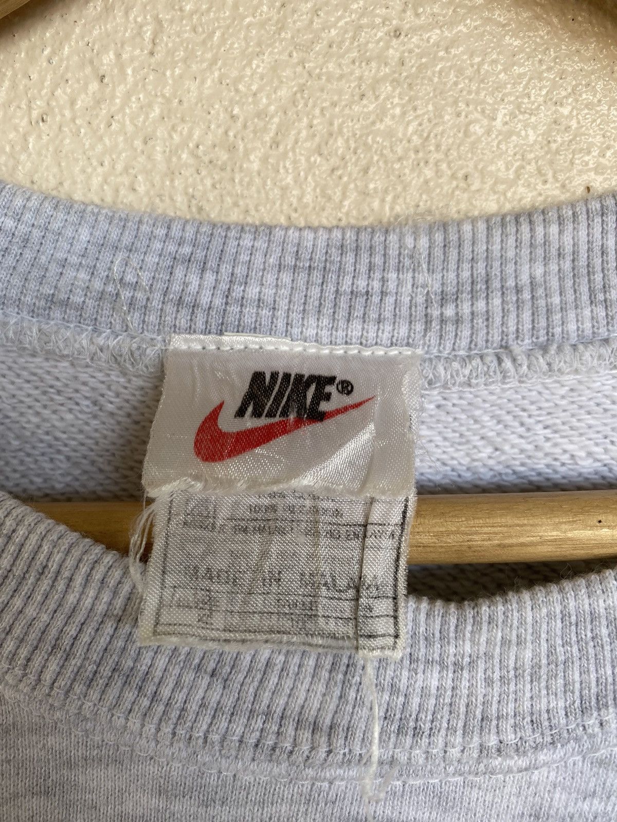 Nike × Vintage Vintage 90s Nike USA Sweatshirt Spellout White Tag Size US XL / EU 56 / 4 - 2 Thumbnail