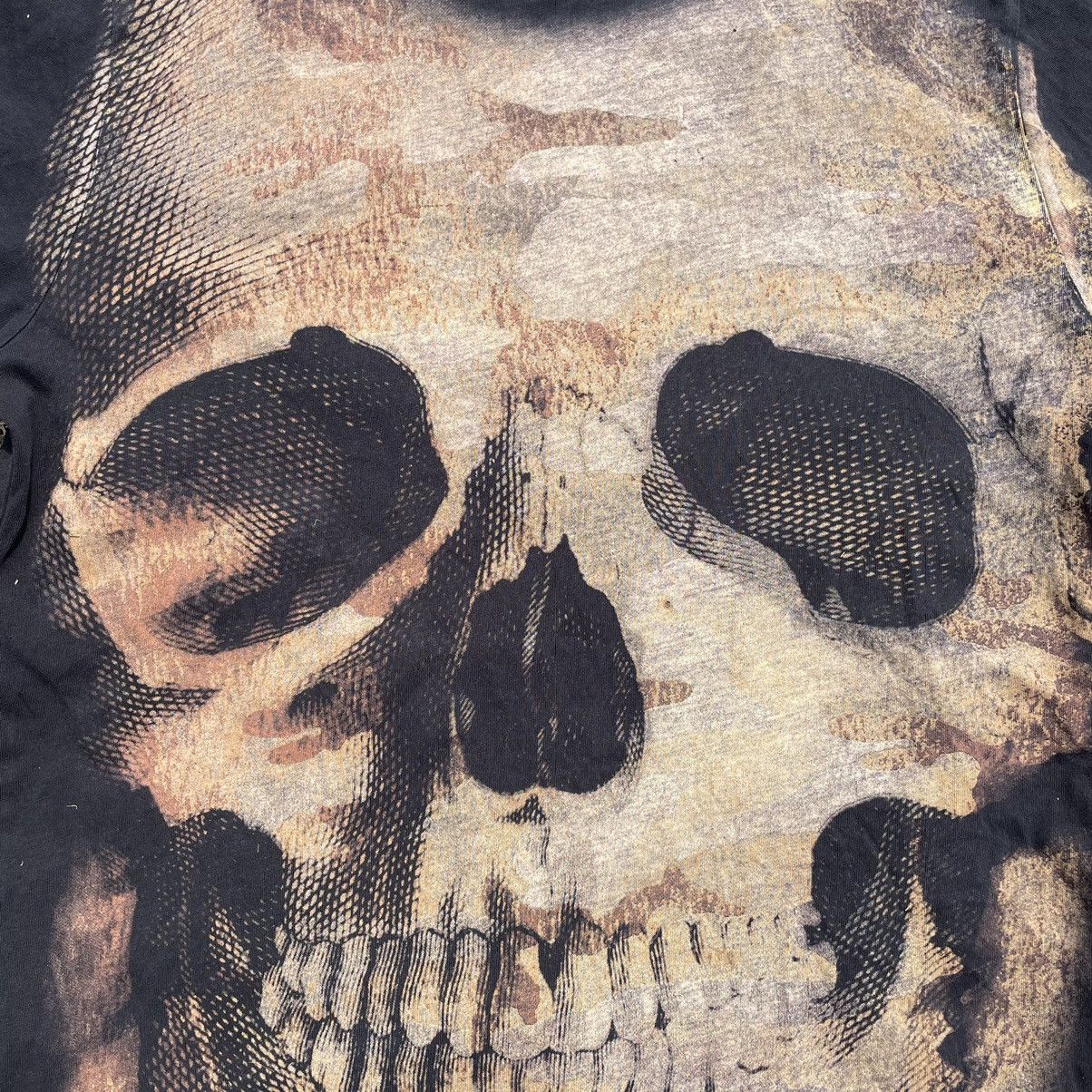 Vintage Vintage Y2K Sun Faded Skull Graphic Tee Grunge Black Slim M Size US M / EU 48-50 / 2 - 4 Thumbnail