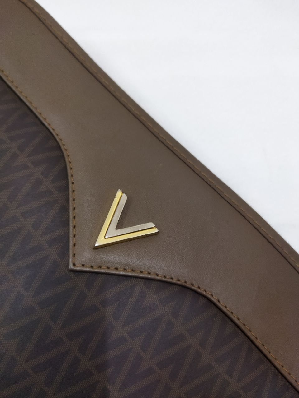 Mario Valentino Vintage MARIO VALENTINO Monogram Clutch Bag Size ONE SIZE - 7 Thumbnail