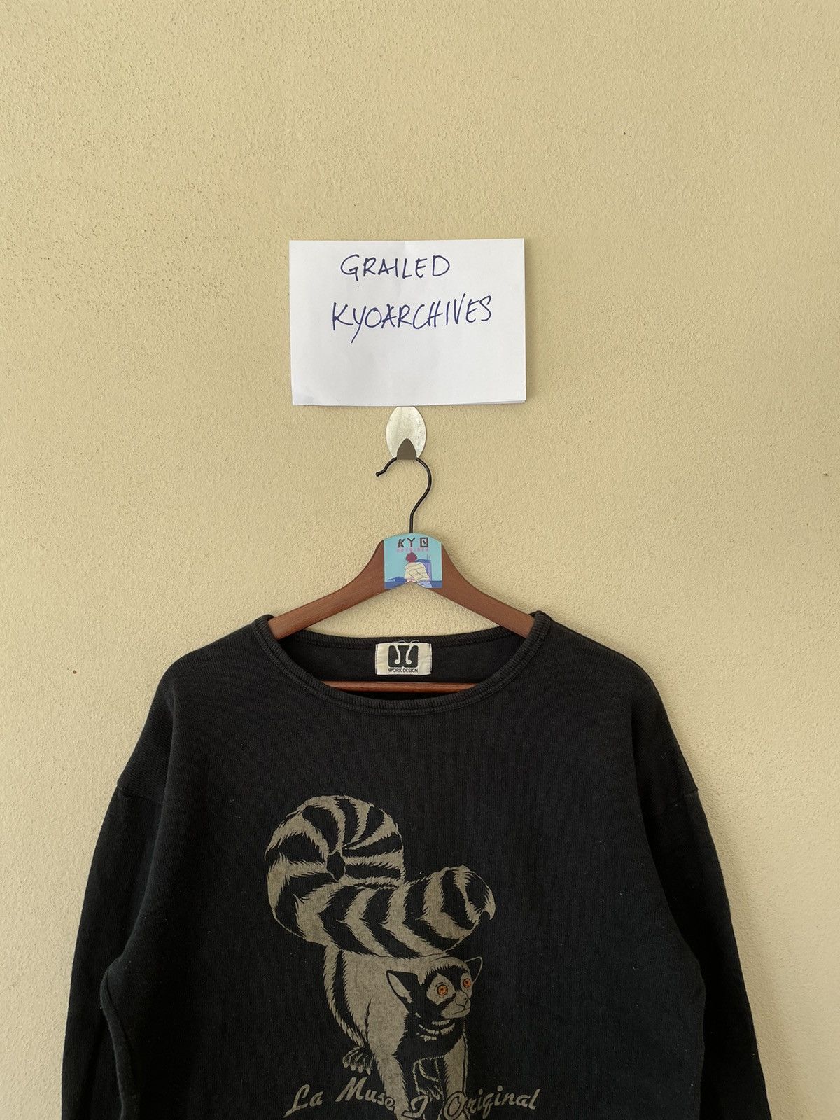 Vintage VINTAGE WORK DESIGN LEMUR SWEATSHIRT Size US M / EU 48-50 / 2 - 3 Thumbnail