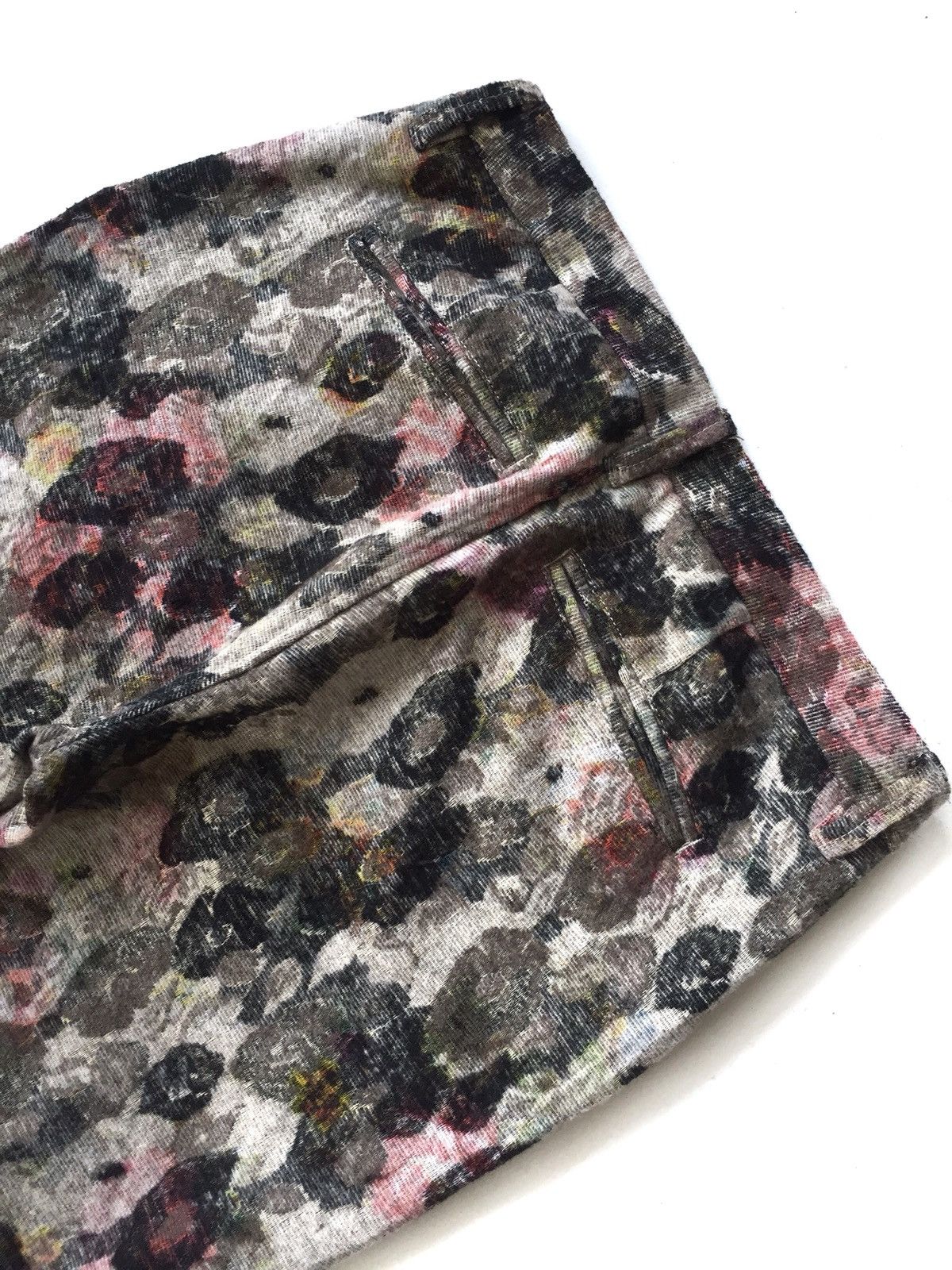 Journal Standard Journal Standard 🇯🇵 Pop Art Jacquard Cropped 🎈Pant Size US 30 / EU 46 - 6 Thumbnail