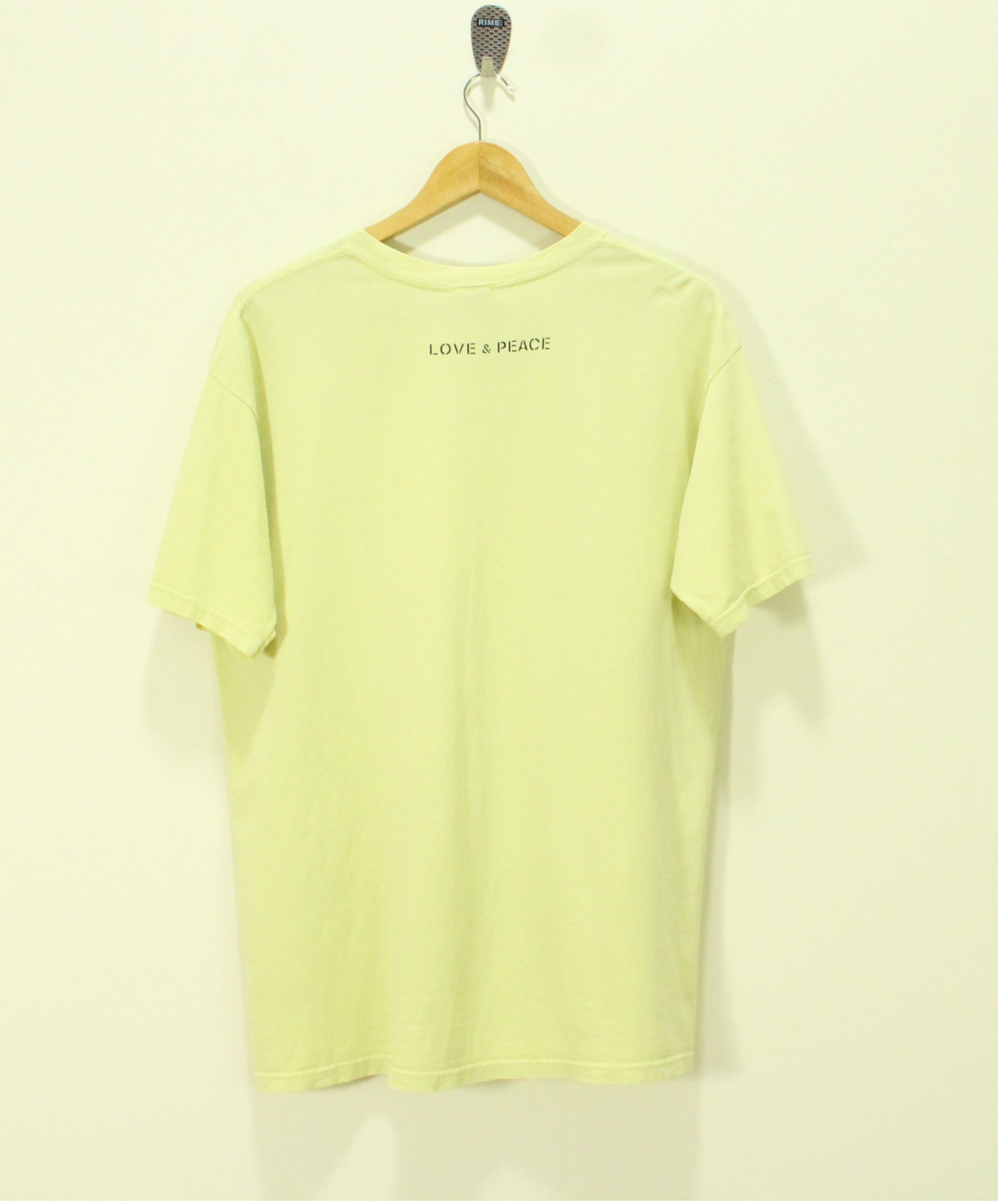 Vintage Vintage SMILEY T Shirt Peace And Love NO WAR Size US L / EU 52-54 / 3 - 3 Thumbnail