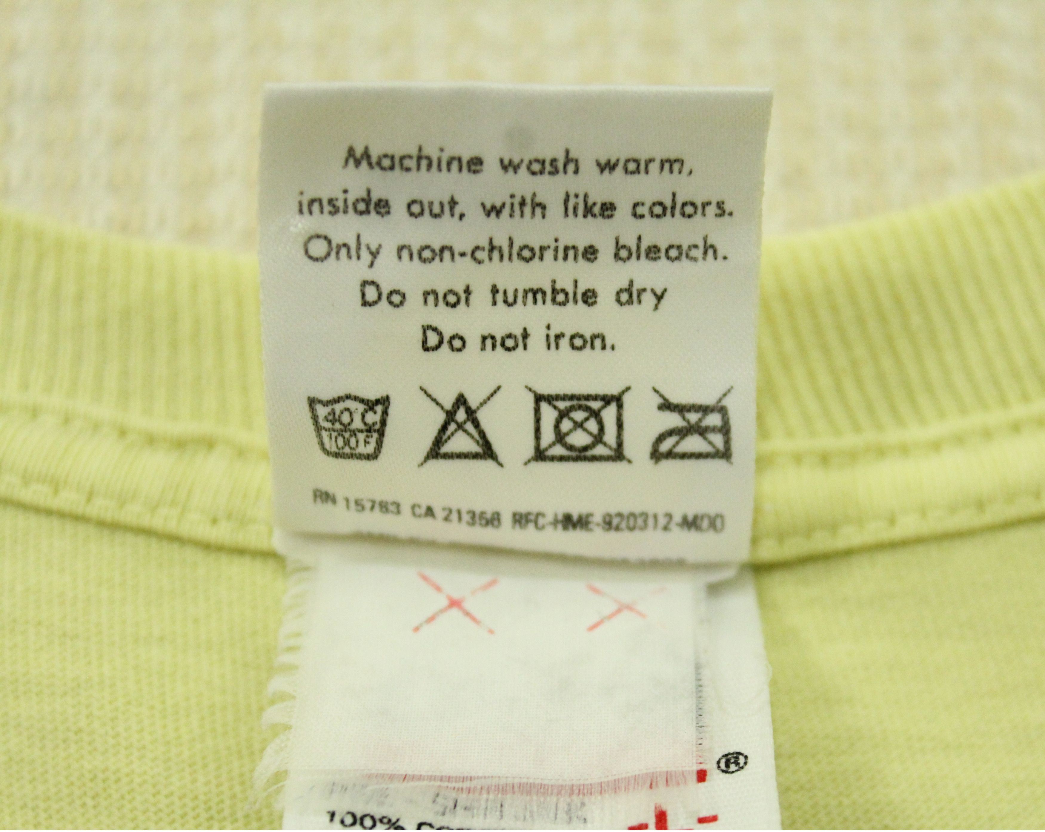 Vintage Vintage SMILEY T Shirt Peace And Love NO WAR Size US L / EU 52-54 / 3 - 9 Thumbnail