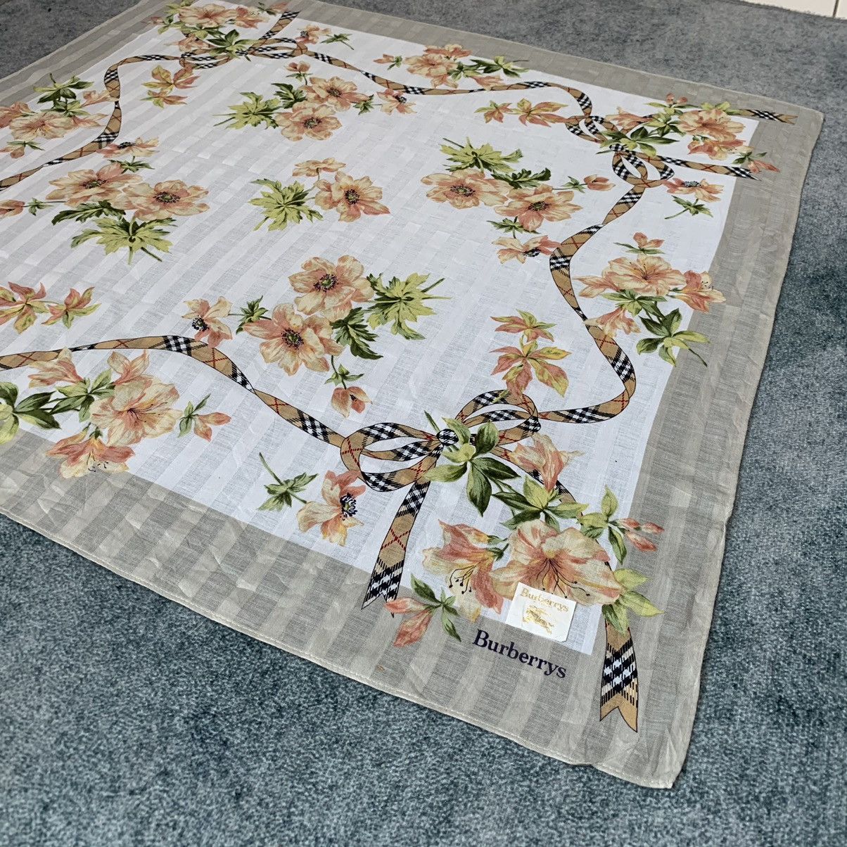 Burberry × Vintage Vintage Burberrys Handkerchief Neckerchief Bandana Size ONE SIZE - 4 Thumbnail