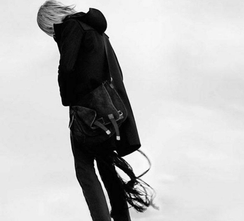 Dior × Hedi Slimane AW04 VOTC Suede Bag Size ONE SIZE - 10 Thumbnail