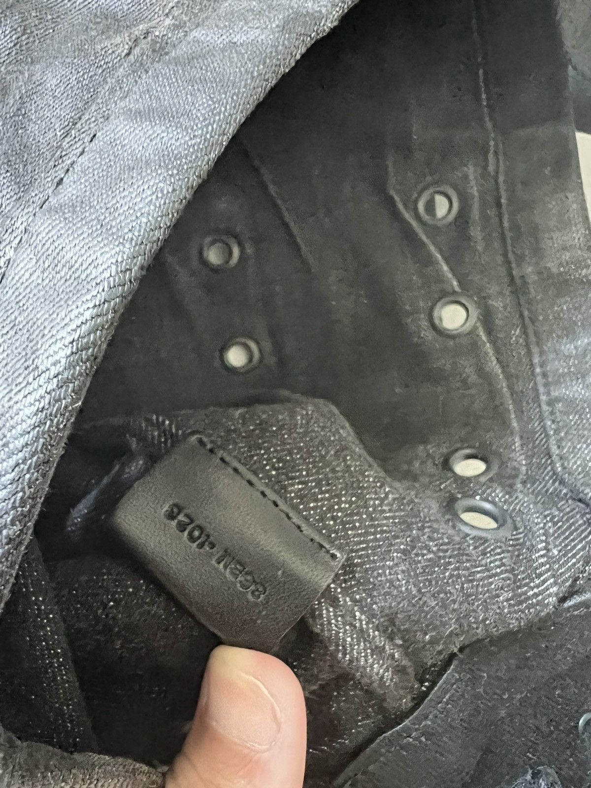 Dior × Hedi Slimane SS04 “Strip” Waxed Destroyed Shoulder Bag Size ONE SIZE - 5 Thumbnail