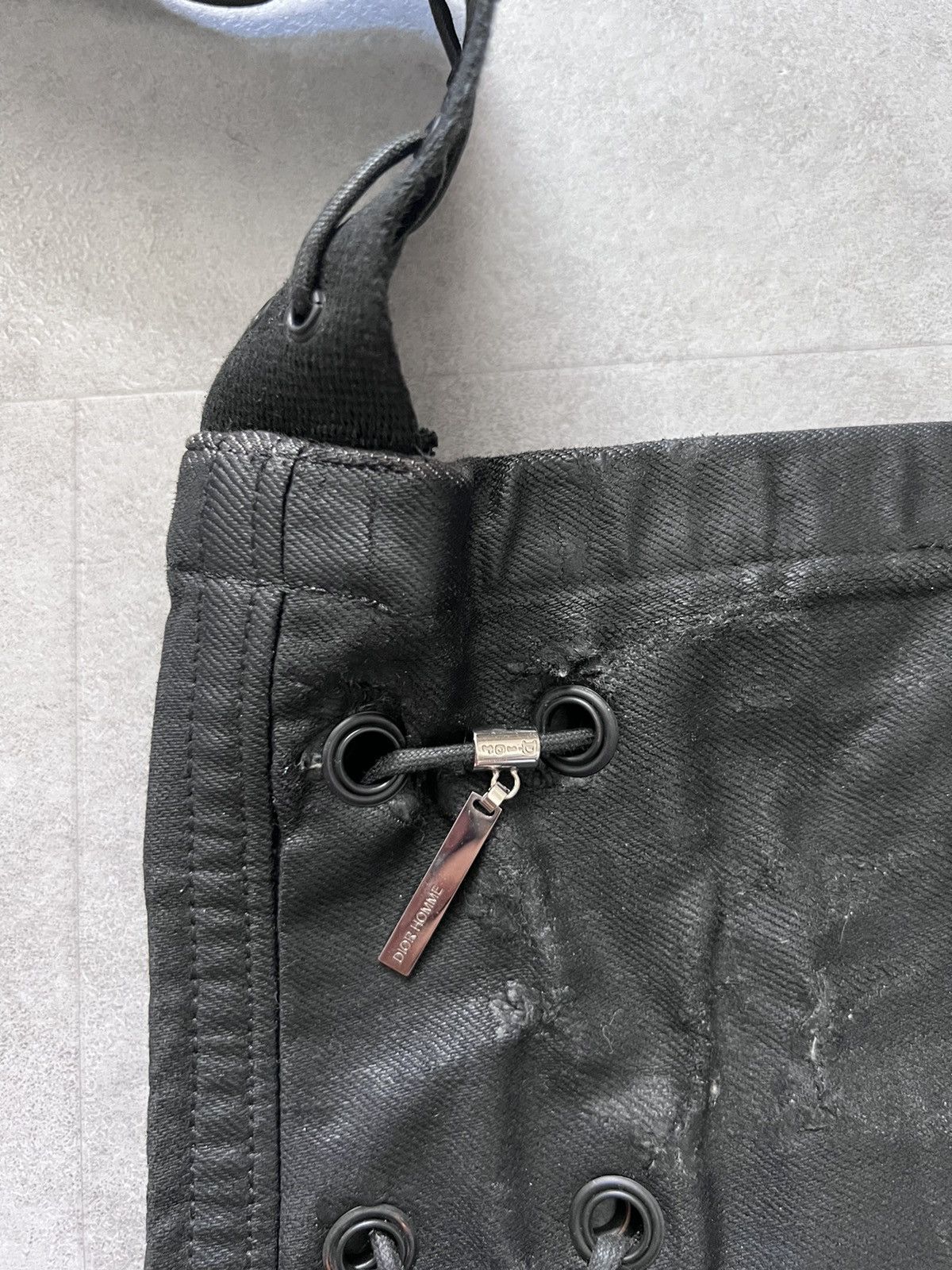 Dior × Hedi Slimane SS04 “Strip” Waxed Destroyed Shoulder Bag Size ONE SIZE - 3 Thumbnail