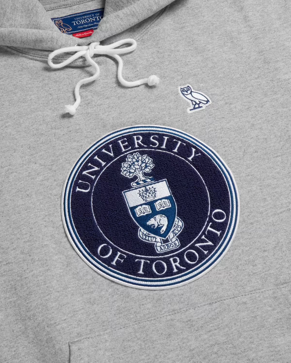 October's Very Own OVO x U of T University of Toronto Hoodie Grey size medium Size US M / EU 48-50 / 2 - 4 Thumbnail
