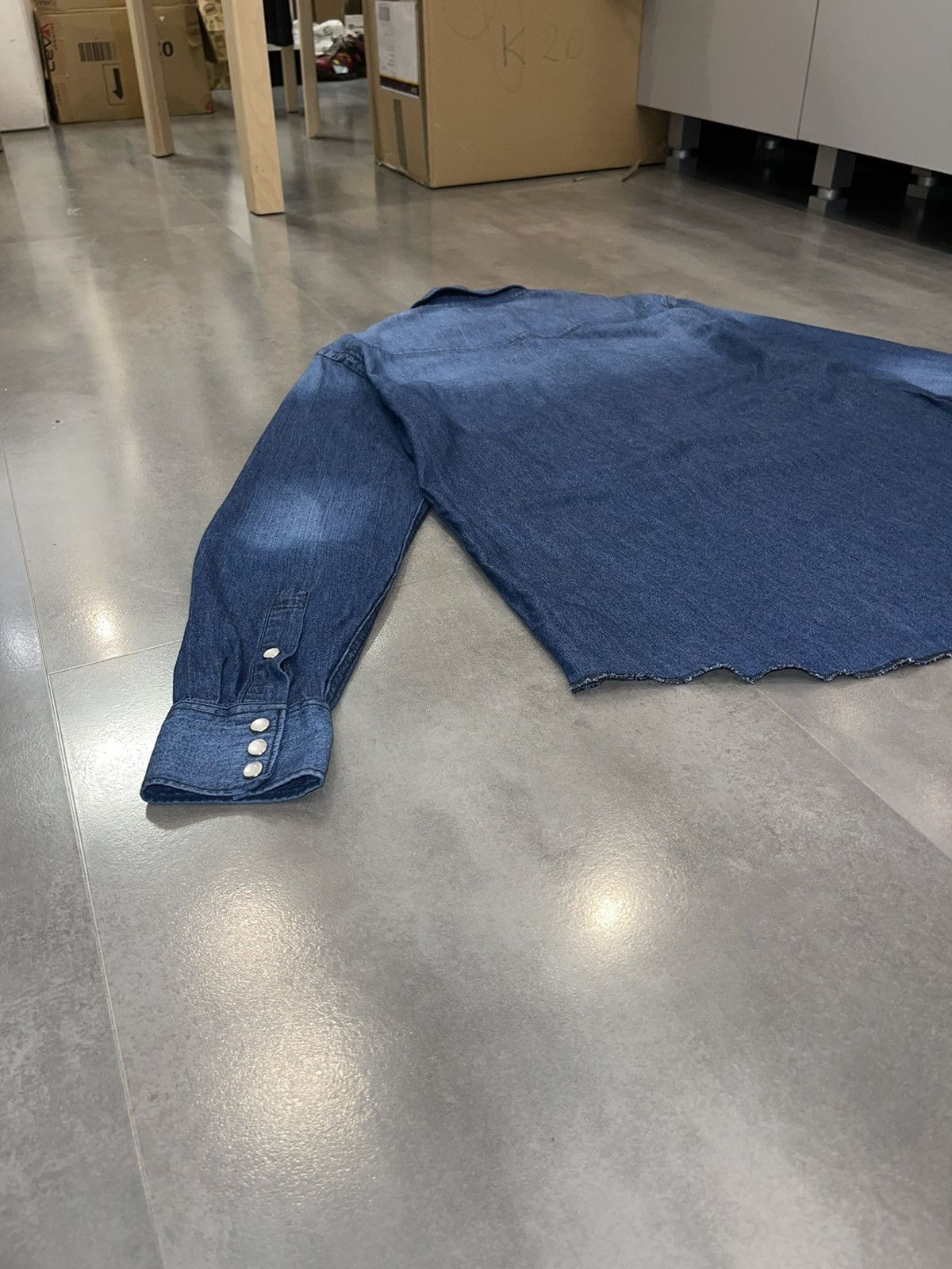Acne Studios AW11 Acne Studios Texas Indigo Denim Shirt Size US M / EU 48-50 / 2 - 13 Thumbnail