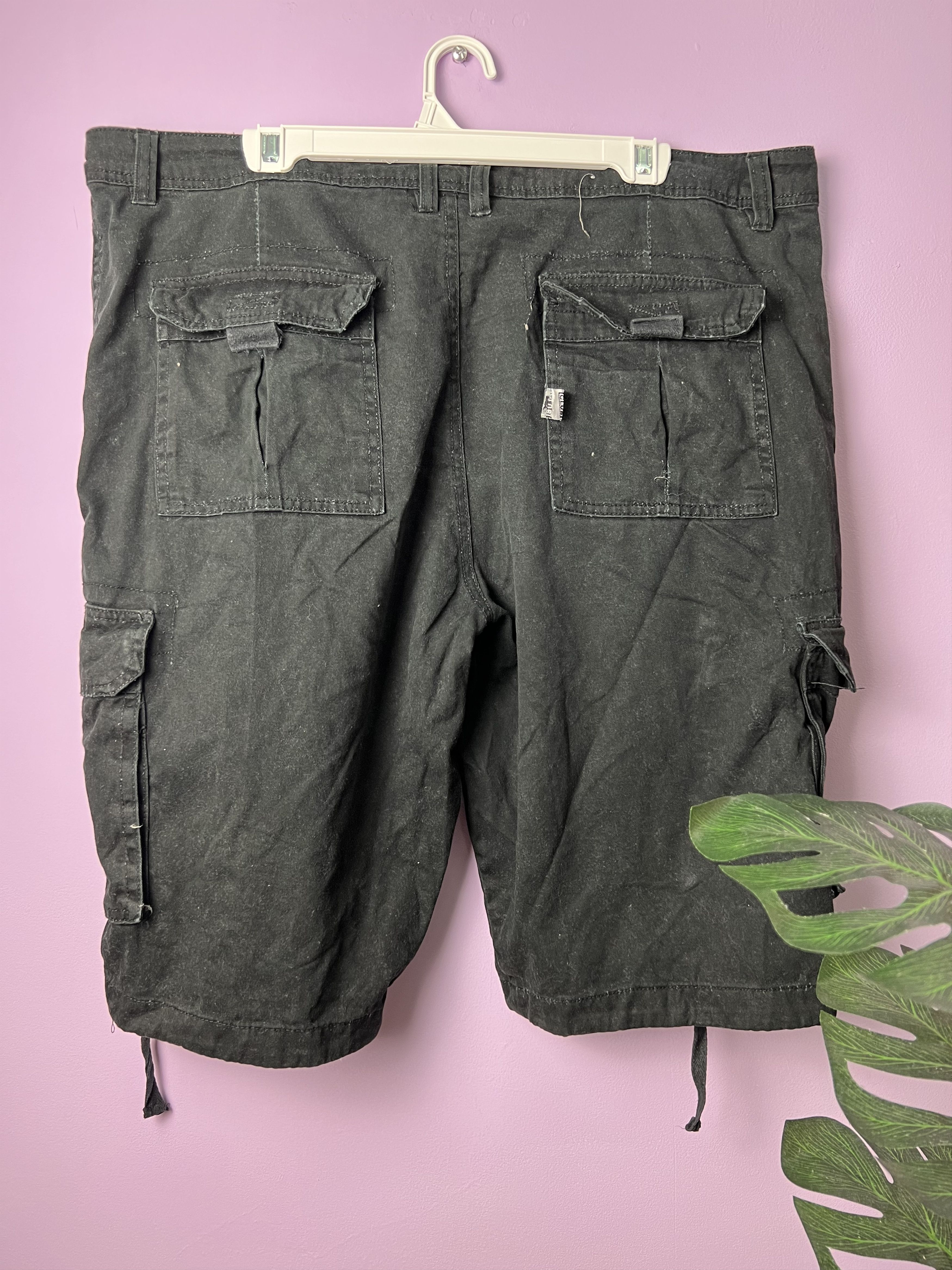 Japanese Brand 🔥Black Pro Club Cargo Pants Size US 41 - 2 Thumbnail