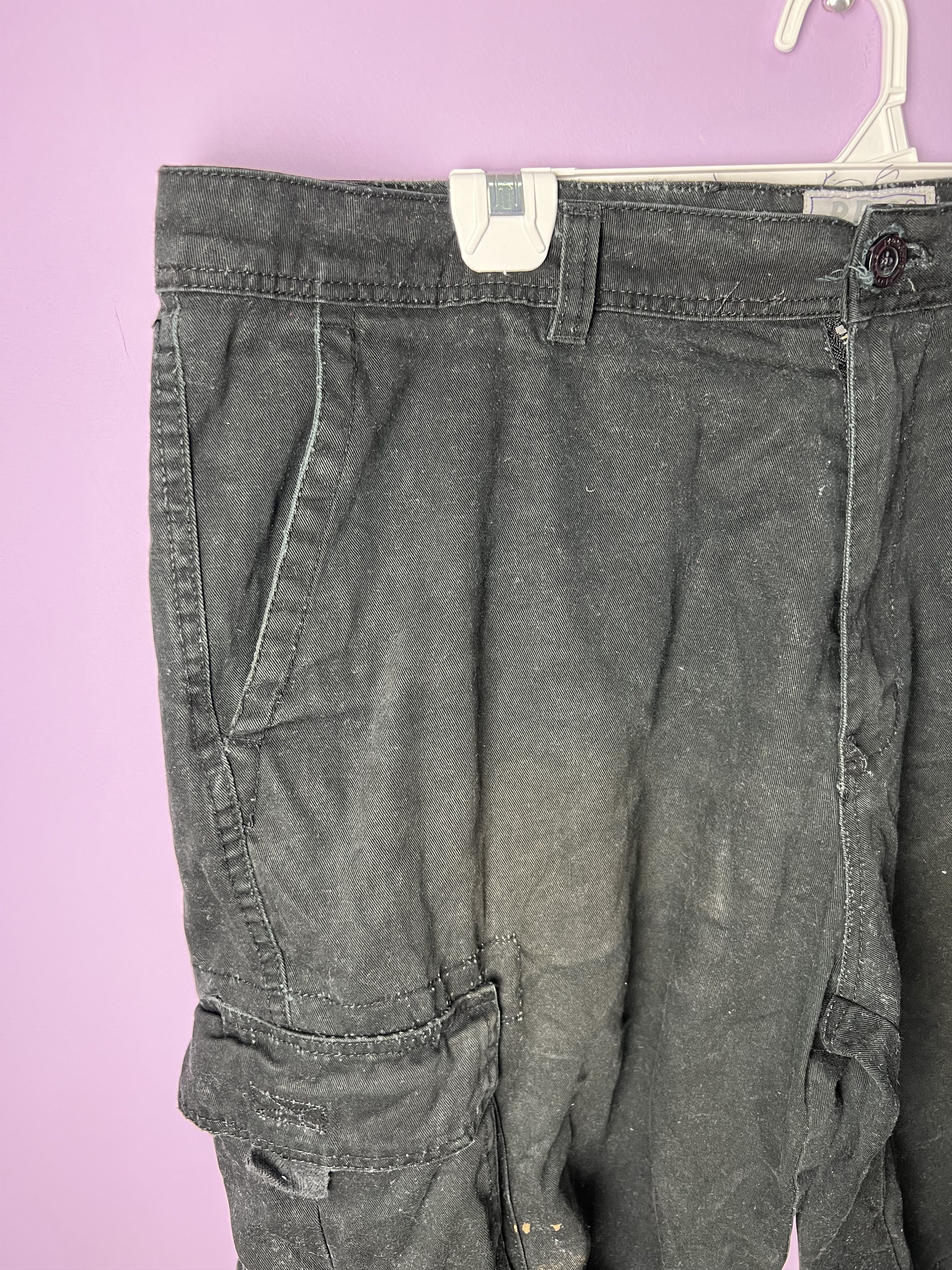 Japanese Brand 🔥Black Pro Club Cargo Pants Size US 41 - 9 Thumbnail