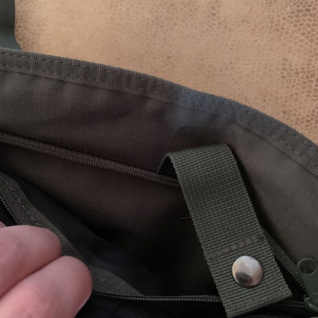 Nike Vintage Nike Green Belt Bag Size ONE SIZE - 6 Thumbnail
