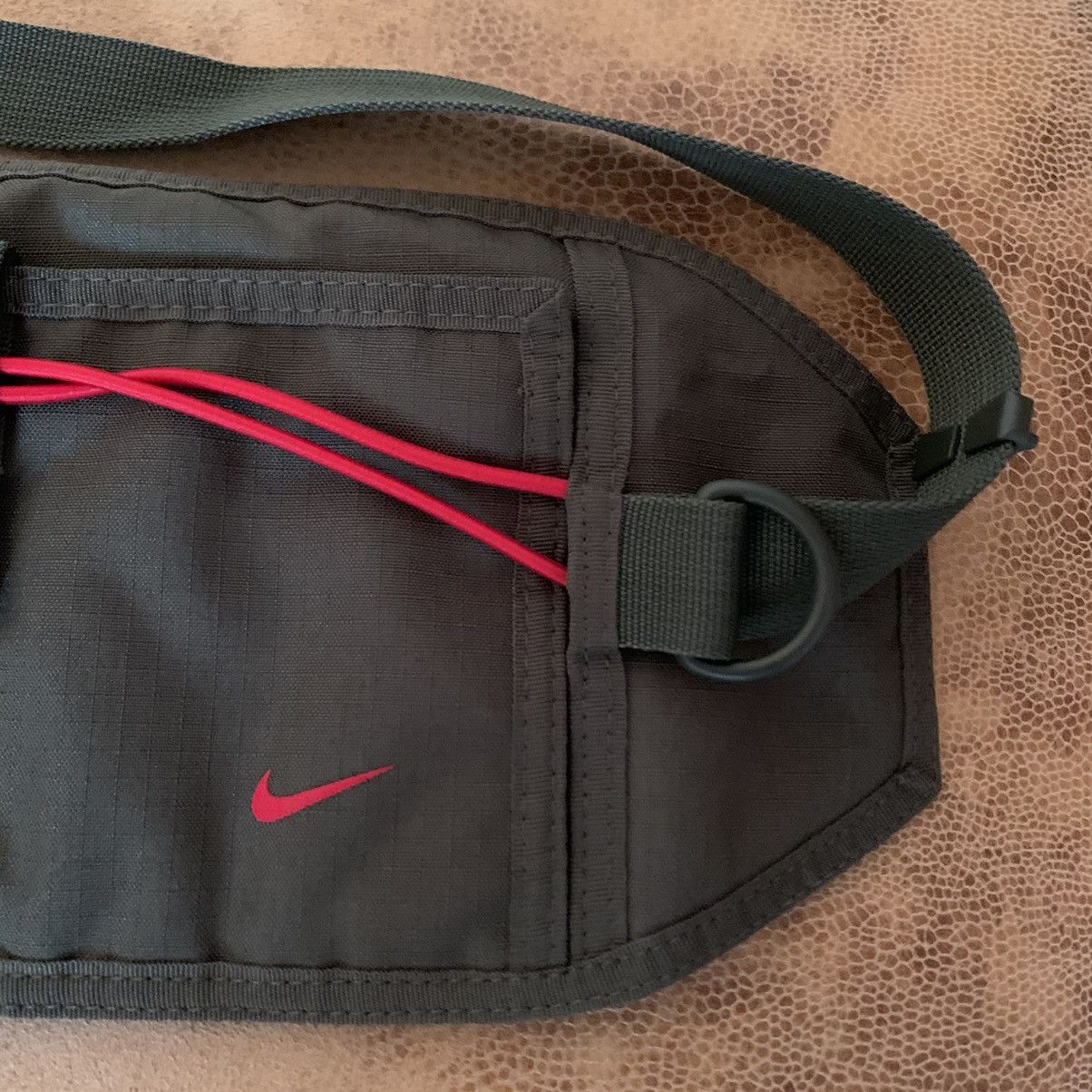Nike Vintage Nike Green Belt Bag Size ONE SIZE - 2 Thumbnail