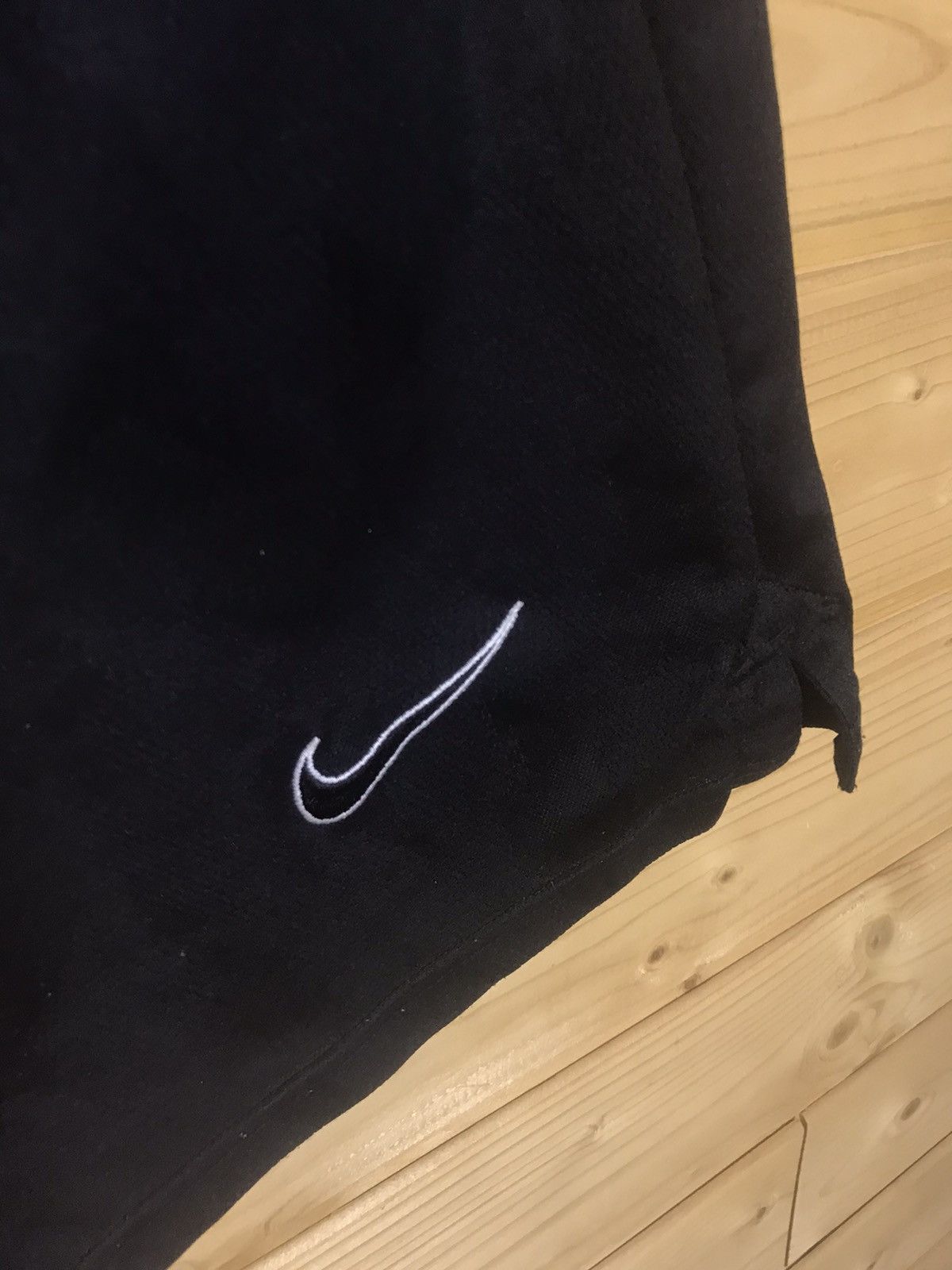 Vintage Vintage 90’s Nike shorts Size US 32 / EU 48 - 2 Thumbnail