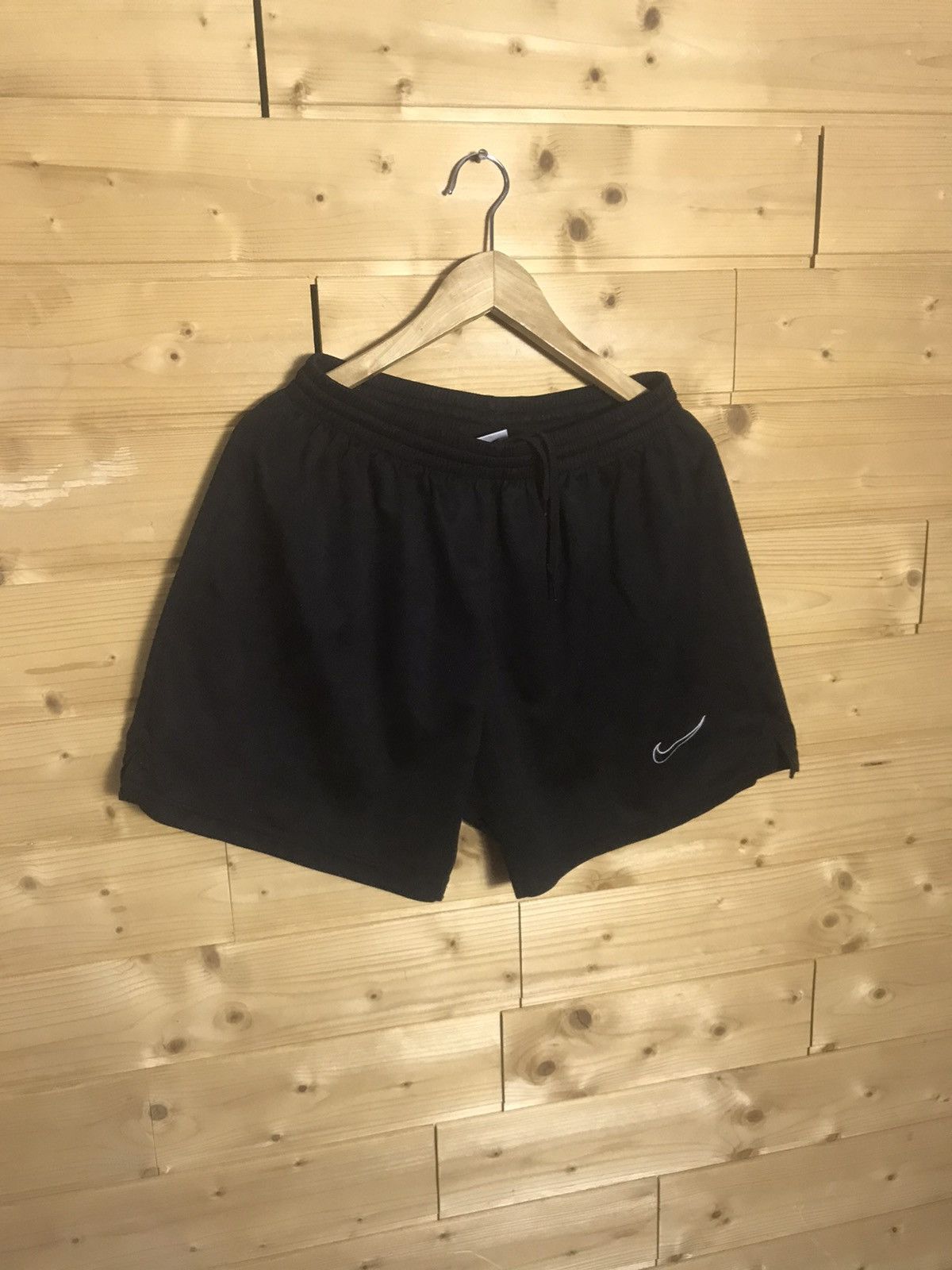 Vintage Vintage 90’s Nike shorts Size US 32 / EU 48 - 1 Thumbnail