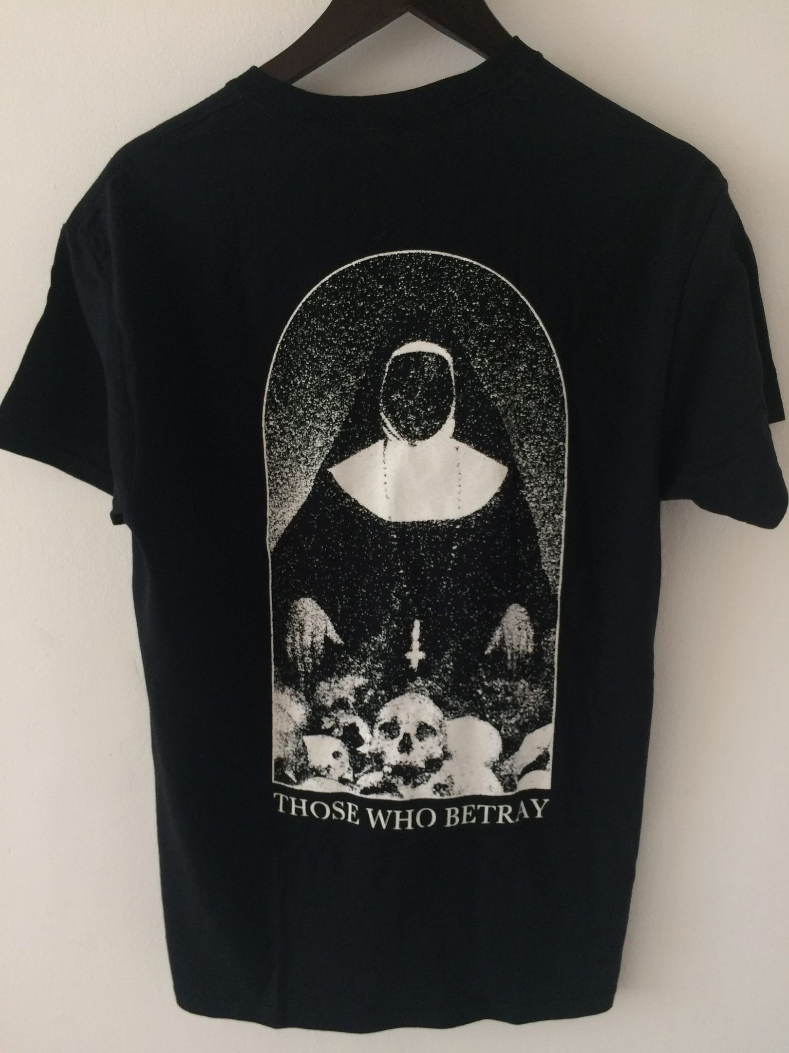 Band Tees Those Who Betray Black T-Shirt Size US M / EU 48-50 / 2 - 1 Thumbnail