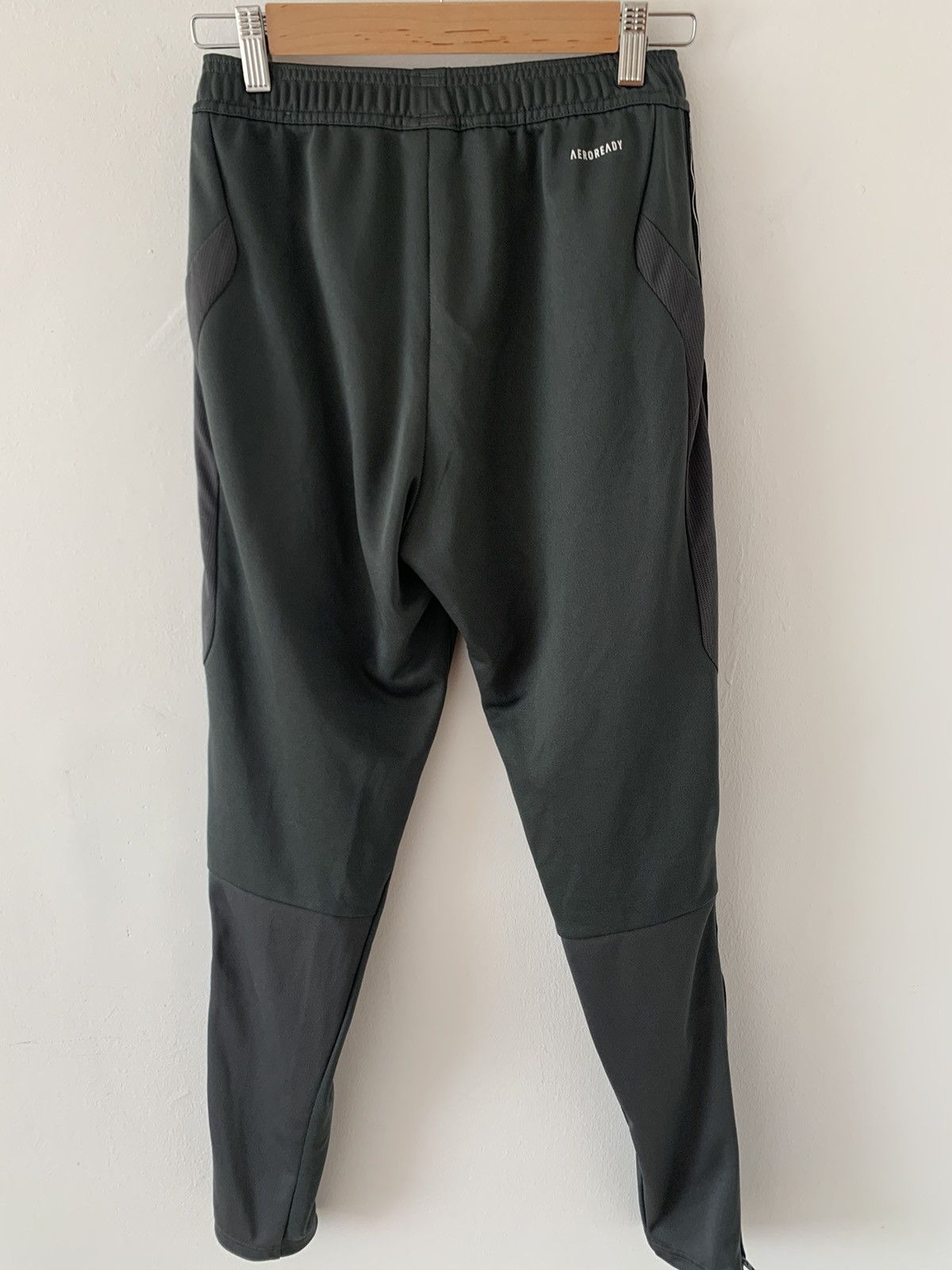 Adidas Adidas Grey Sweatpants Size US 29 - 2 Thumbnail