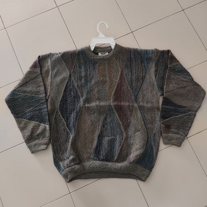 Aklanda wool store jumpers