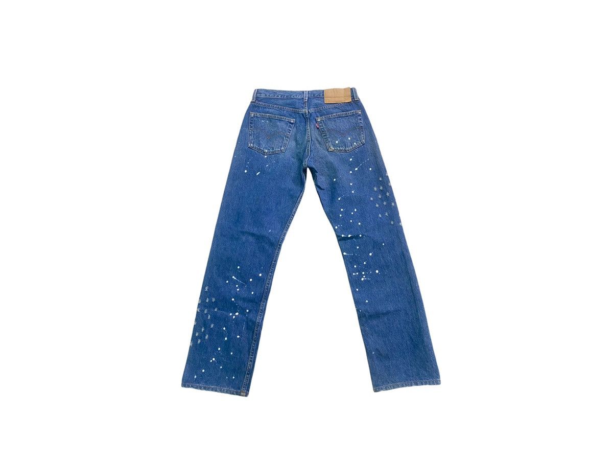 Levi's VINTAGE LEVIS 501 DISTRESSED DENIM JEANS Size US 30 / EU 46 - 3 Thumbnail