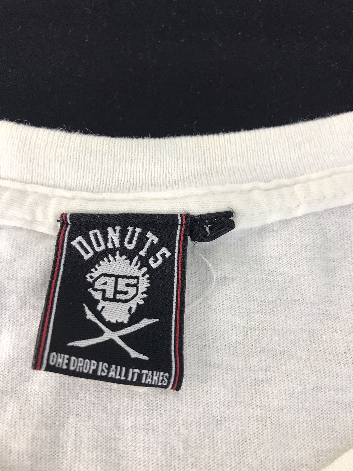 Japanese Brand Vintage Donuts S 45 Marijuana Cut Logo T-shirt Tee Printed Size US L / EU 52-54 / 3 - 6 Thumbnail