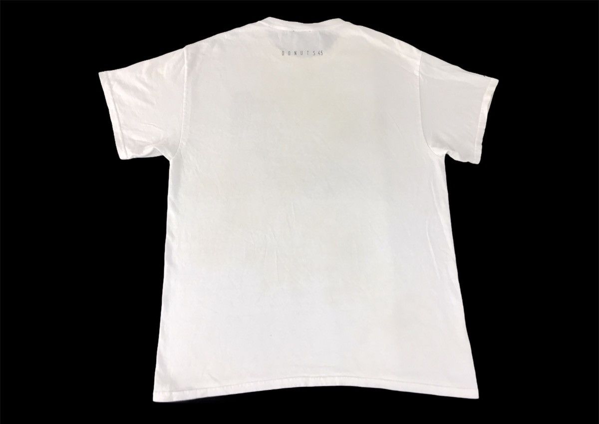 Japanese Brand Vintage Donuts S 45 Marijuana Cut Logo T-shirt Tee Printed Size US L / EU 52-54 / 3 - 2 Thumbnail