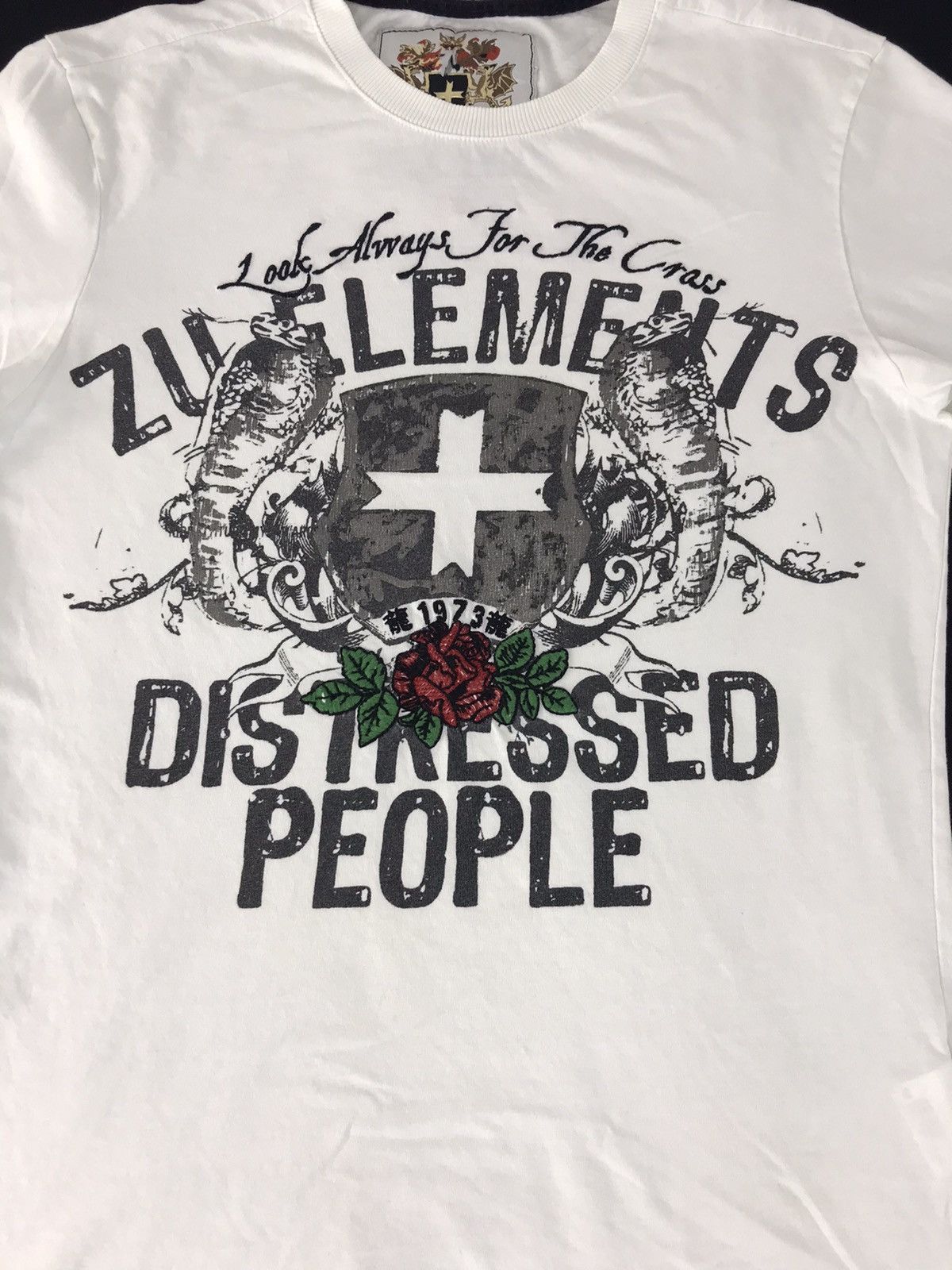 Other Zu Elements Made With Love Distresed People Tee Unisex Size US S / EU 44-46 / 1 - 3 Thumbnail