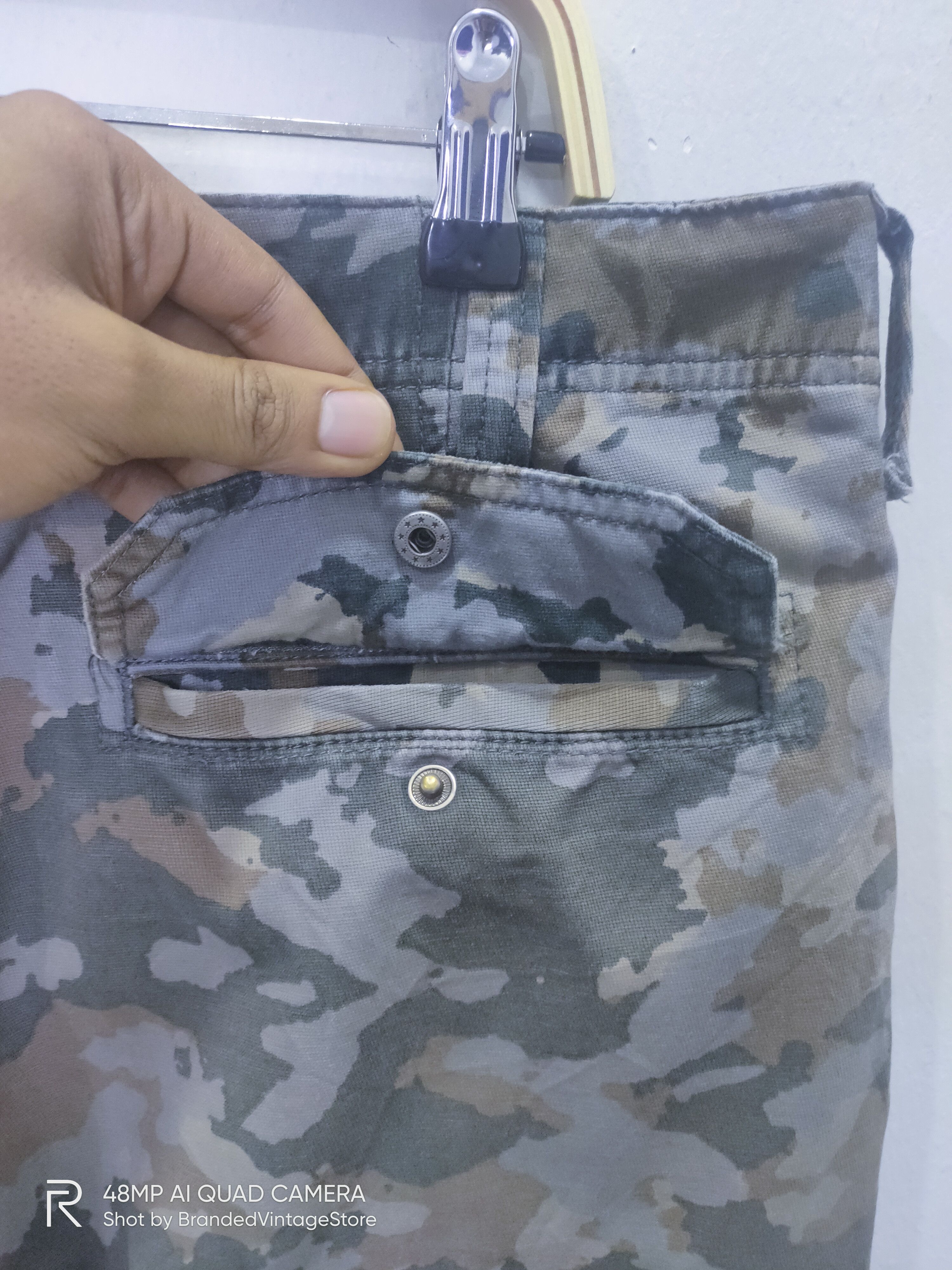 Gap GAP Military Camo Tactical Utility Double Knee Cargo Pants Size US 31 - 12 Thumbnail