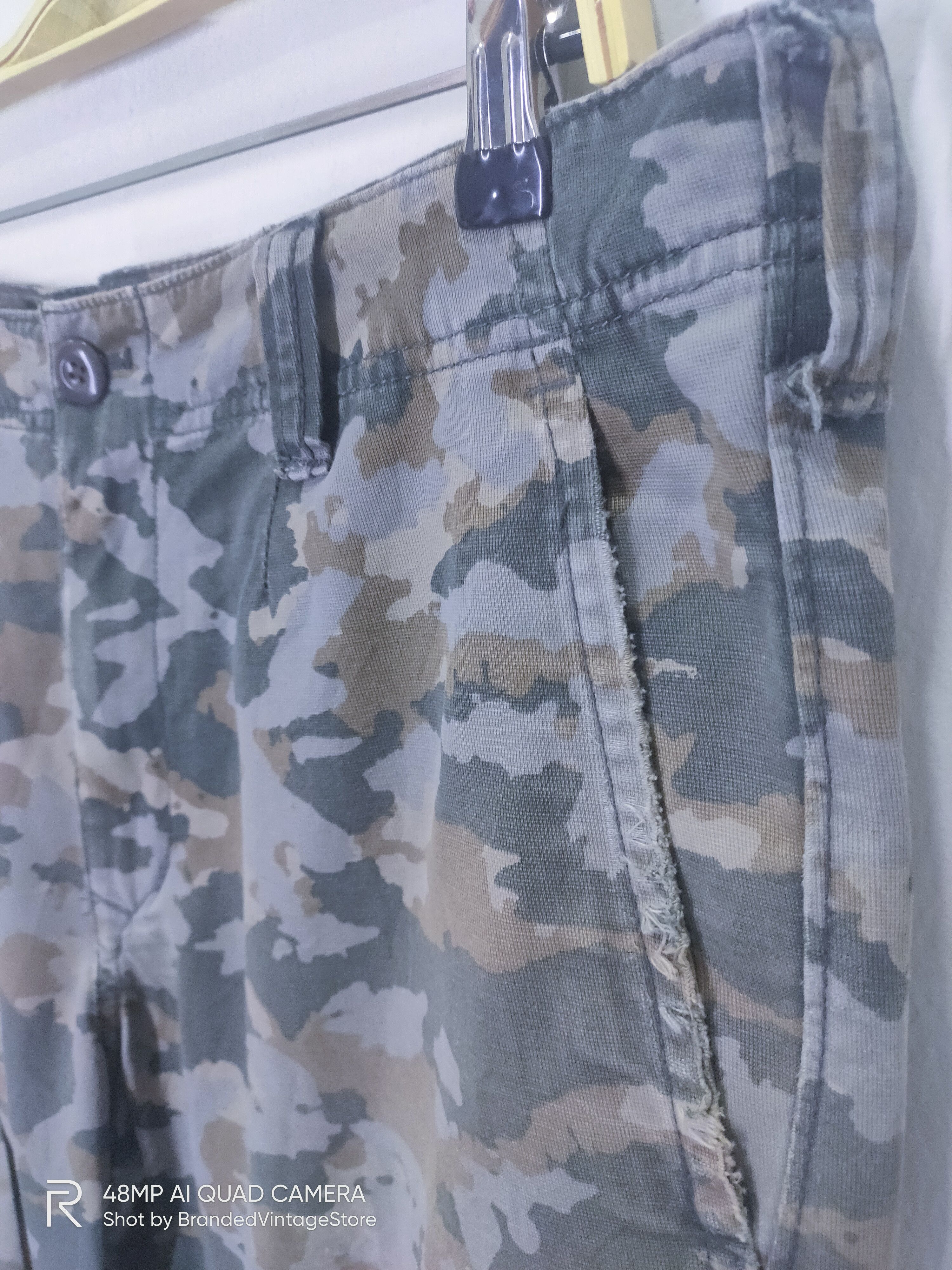 Gap GAP Military Camo Tactical Utility Double Knee Cargo Pants Size US 31 - 8 Thumbnail