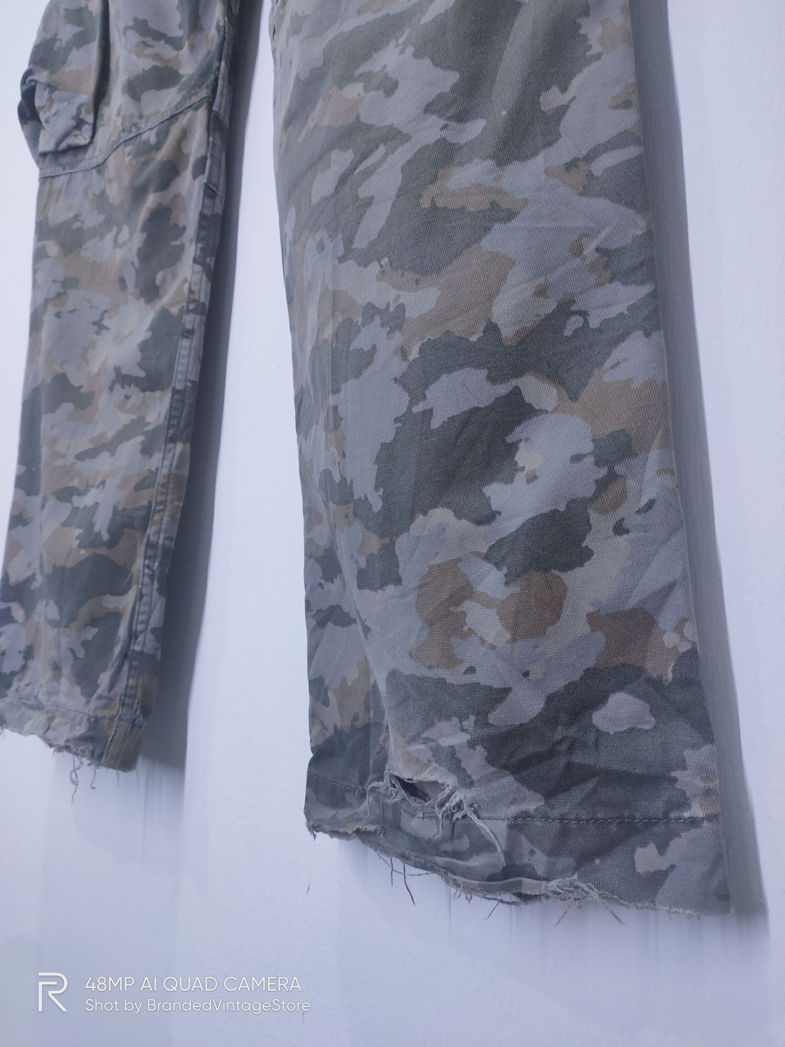 Gap GAP Military Camo Tactical Utility Double Knee Cargo Pants Size US 31 - 11 Thumbnail