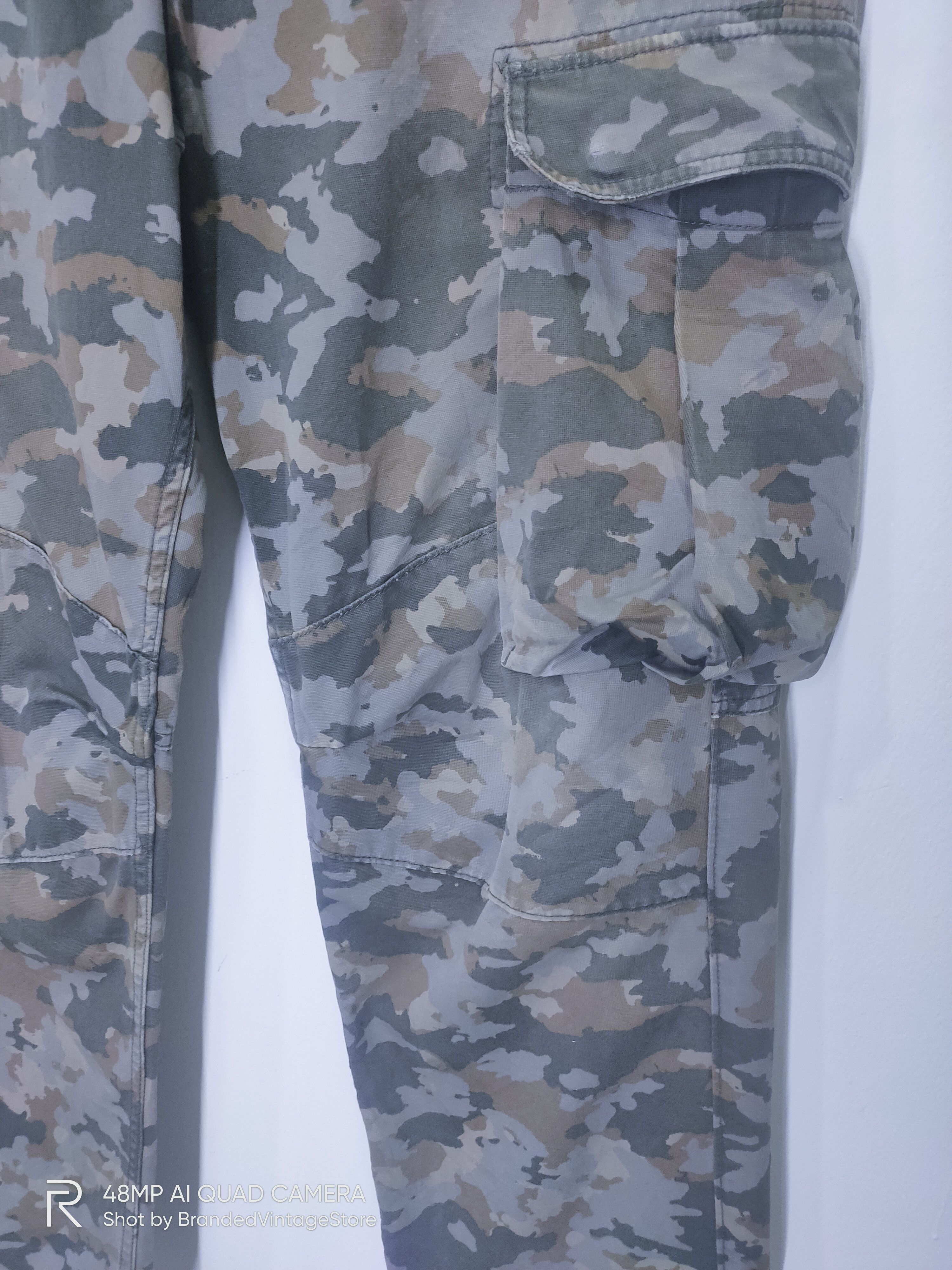 Gap GAP Military Camo Tactical Utility Double Knee Cargo Pants Size US 31 - 7 Thumbnail