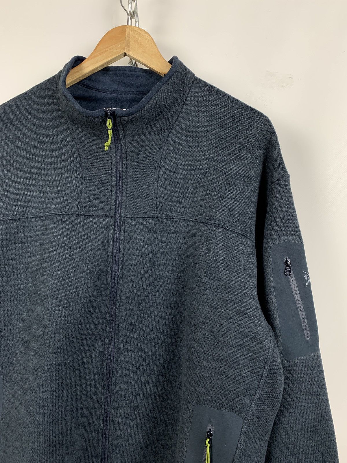 Arc'teryx Vintage Arcteryx Polartec Blue Fleece Pullover Sweatshirt Size US XL / EU 56 / 4 - 4 Thumbnail