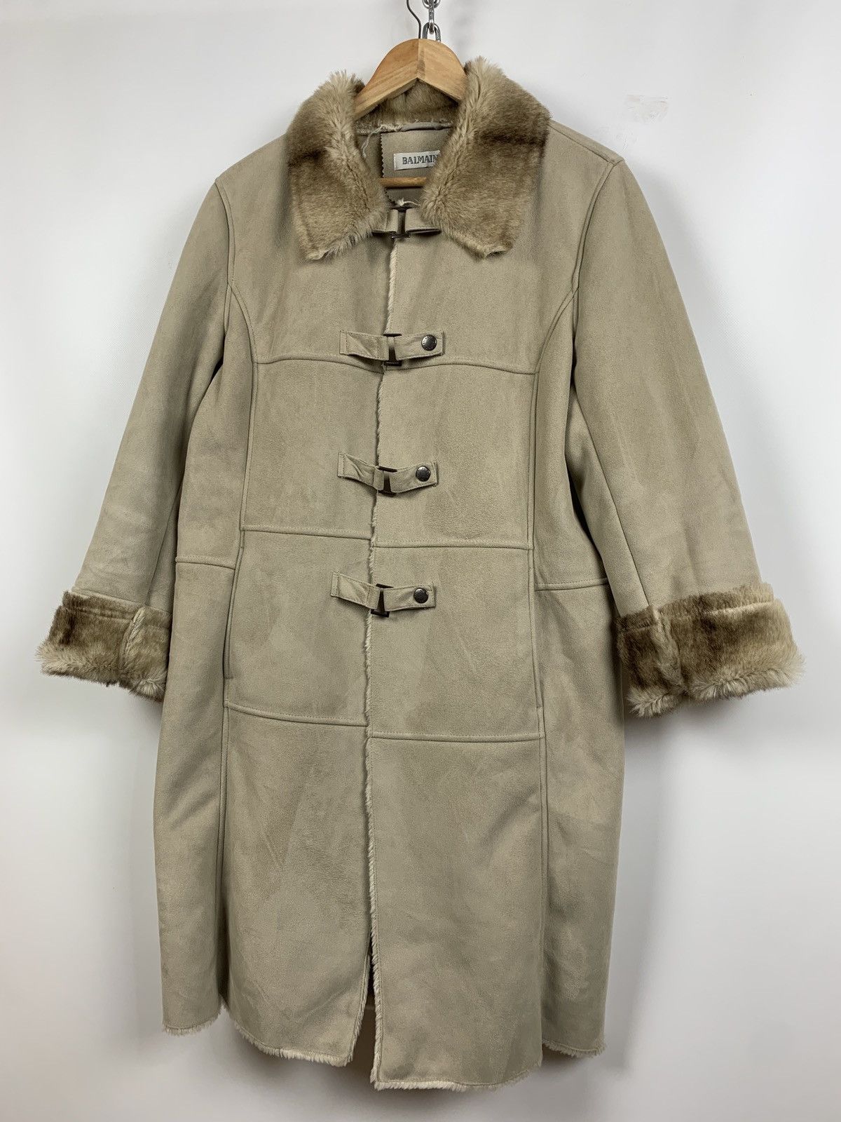 Balmain Vintage Balmain Women’s Sheepskin Coat Size M / US 6-8 / IT 42-44 - 9 Thumbnail