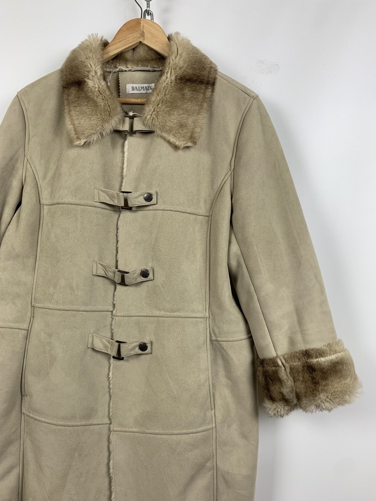 Balmain Vintage Balmain Women’s Sheepskin Coat Size M / US 6-8 / IT 42-44 - 7 Thumbnail