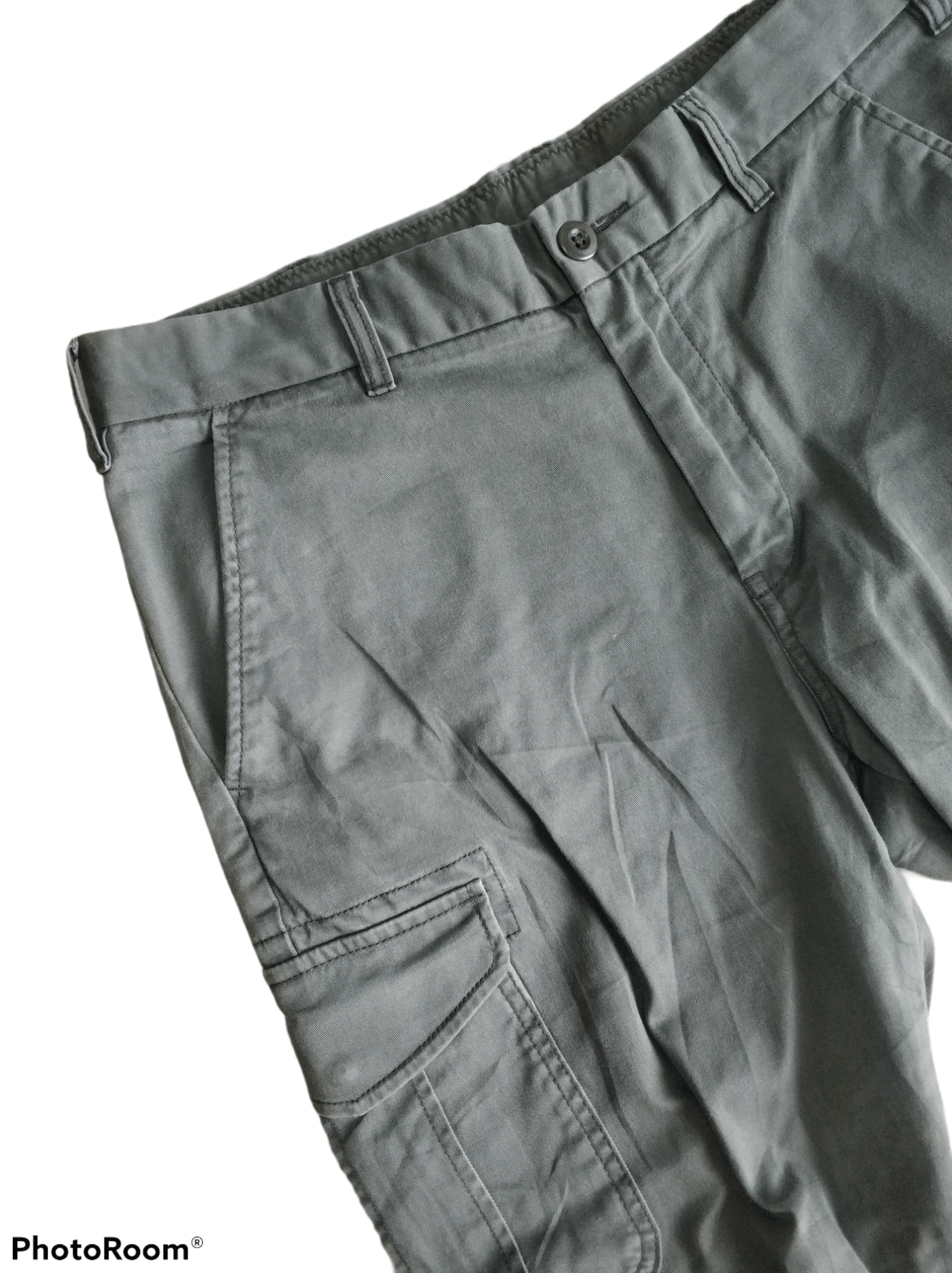 Uniqlo 🔥Uniqlo Cargo Pants Six Pockets Size US 34 / EU 50 - 2 Thumbnail