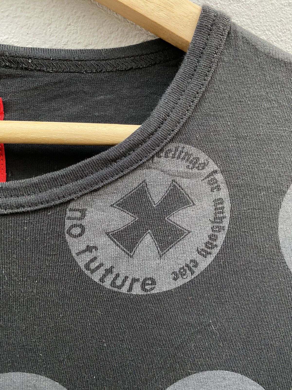 Japanese Brand × No Future × Seditionaries 💥vintage rare overprint “no future” seditionaries punk tee Size US M / EU 48-50 / 2 - 4 Thumbnail