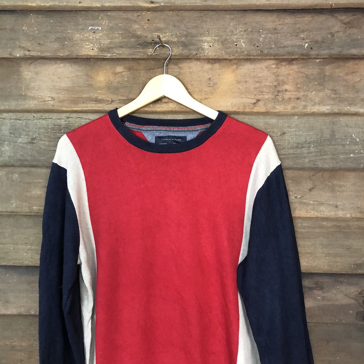 Tommy Hilfiger × Vintage Tommy Hilfiger Red Knitwear sweatshirt #5540 Size US XL / EU 56 / 4 - 2 Thumbnail