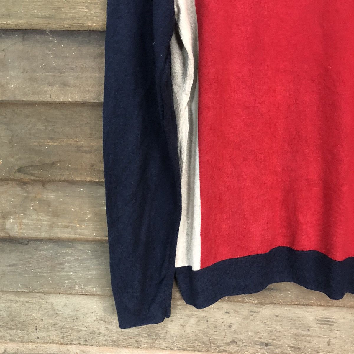 Tommy Hilfiger × Vintage Tommy Hilfiger Red Knitwear sweatshirt #5540 Size US XL / EU 56 / 4 - 4 Thumbnail