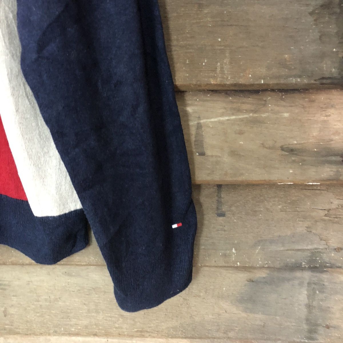 Tommy Hilfiger × Vintage Tommy Hilfiger Red Knitwear sweatshirt #5540 Size US XL / EU 56 / 4 - 6 Thumbnail