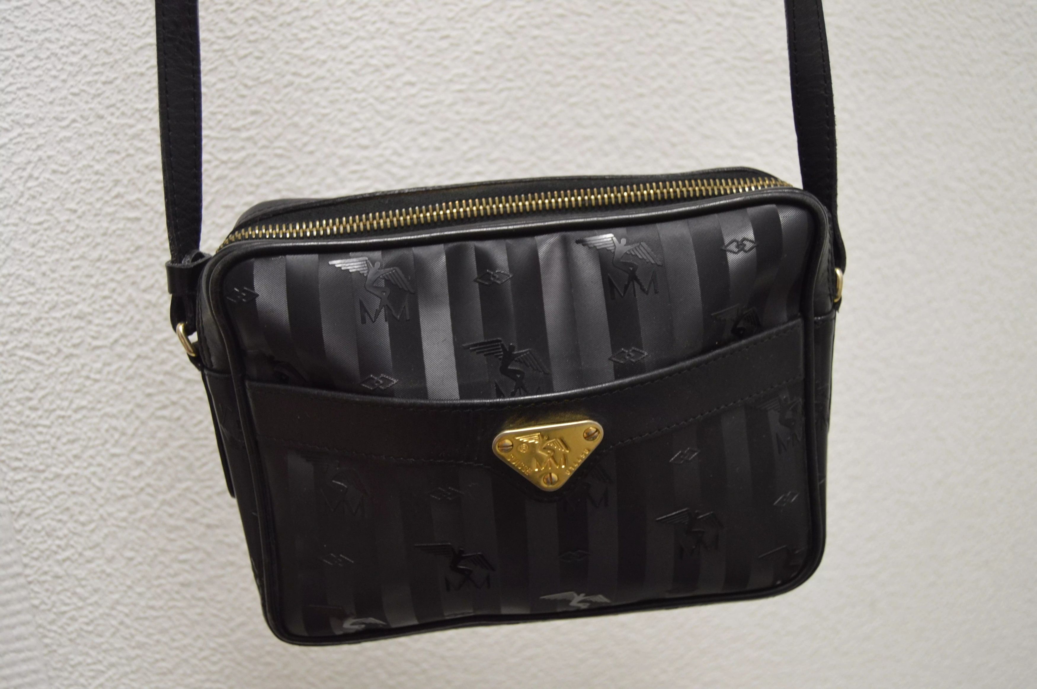 MCM Maison Mollerus MCM Vintage Monogram Leather Bag Size ONE SIZE - 2 Thumbnail
